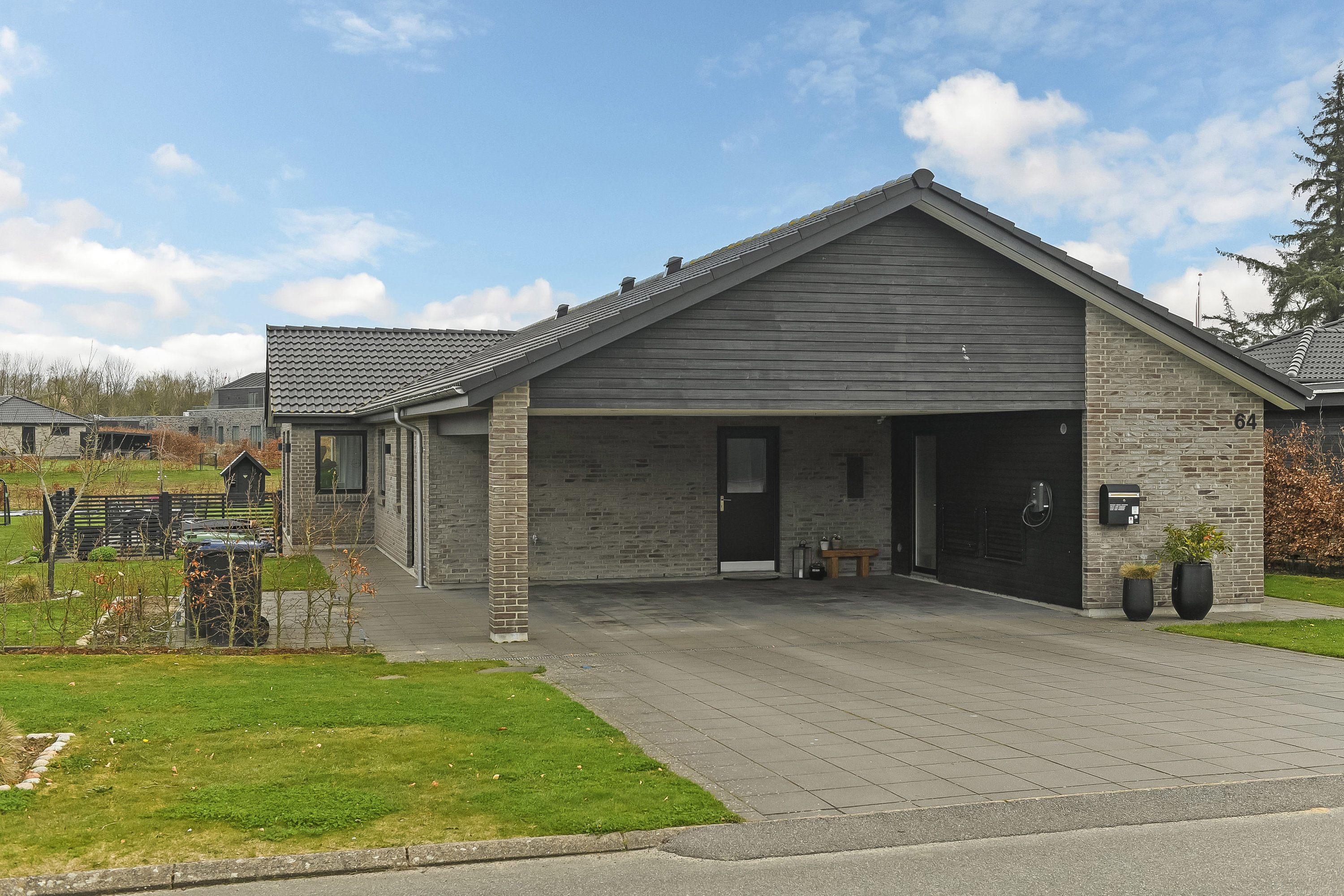 Fremhævet ejendommen billede i fuldskærmstilstand. Billede af Frejasvej 64, 6840 Oksbøl