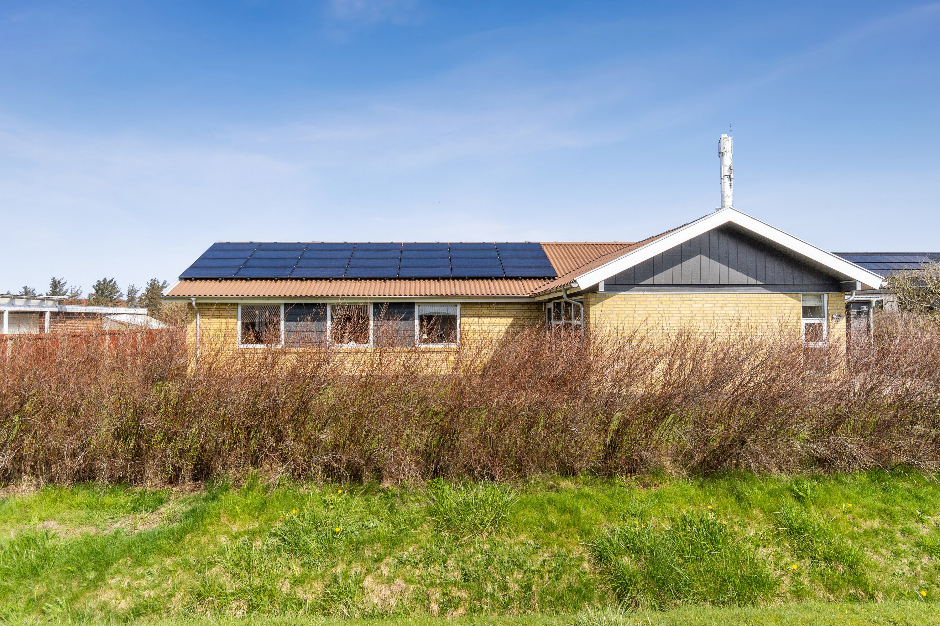 Fremhævet set fra vejen billede i fuldskærmstilstand. Billede af Kjærkbak 9, Klitmøller, 7700 Thisted