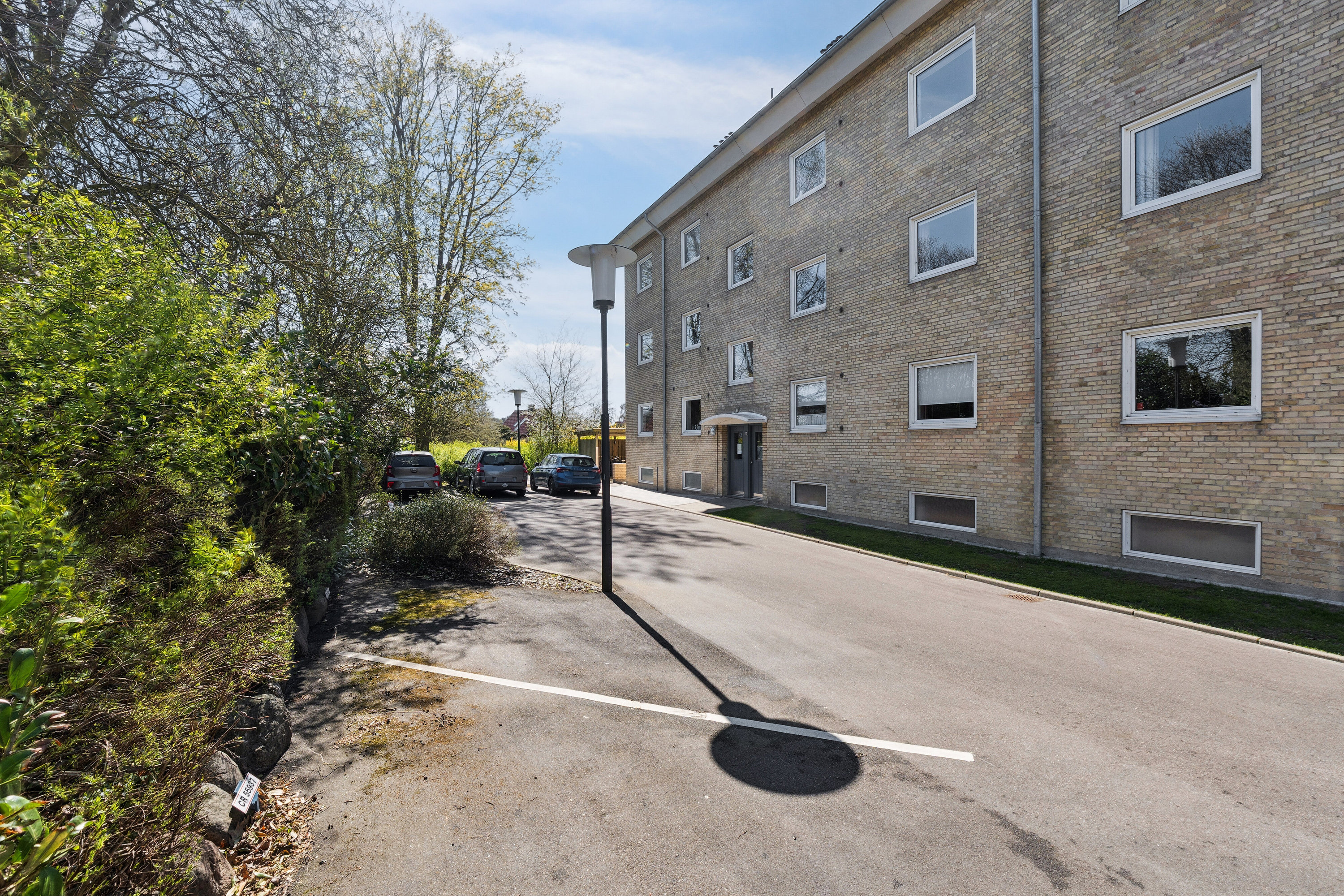 Fremhævet udendørs billede i fuldskærmstilstand. Billede af Kongebakken 52, 2. th., 4000 Roskilde