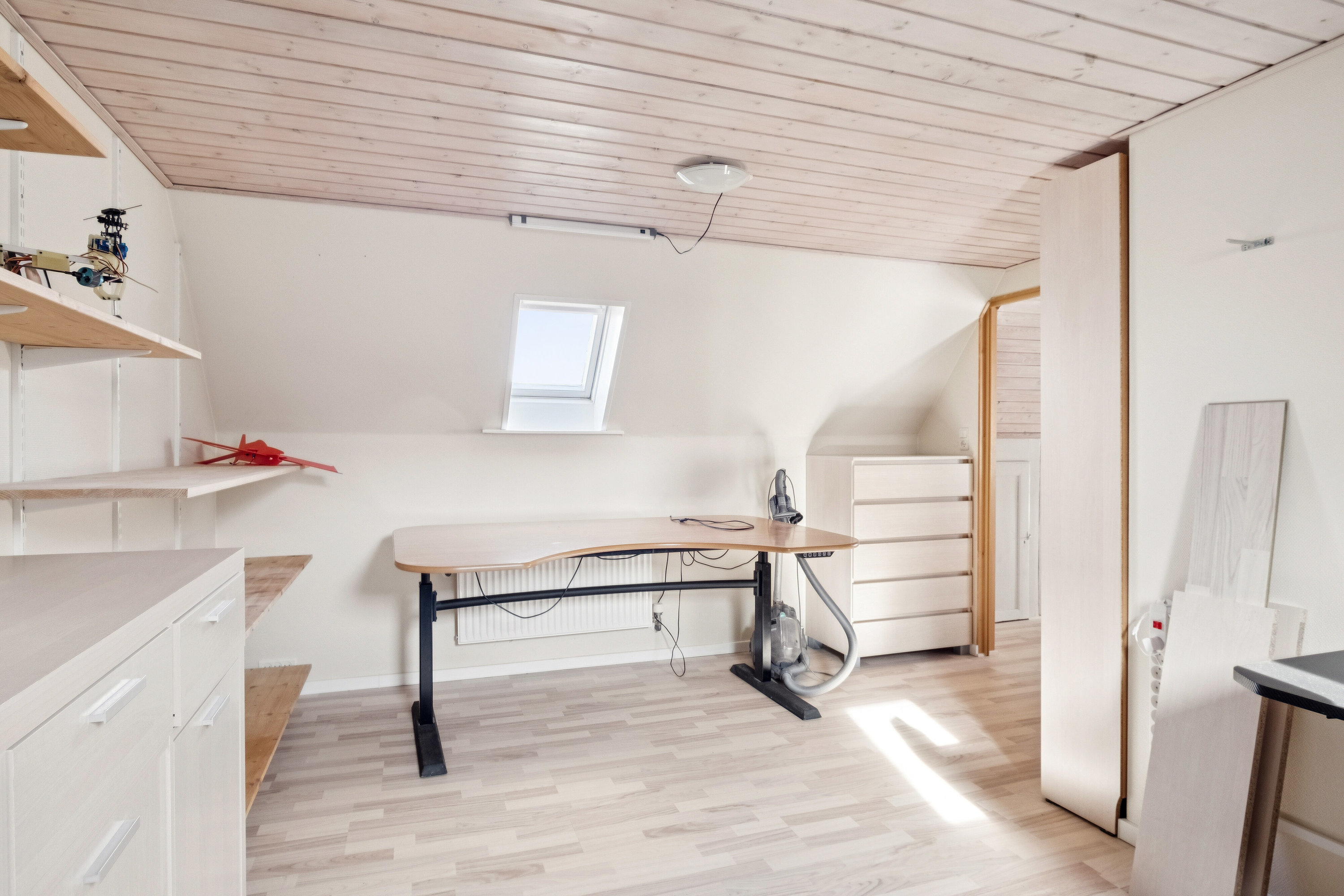 Fremhævet værelse billede i fuldskærmstilstand. Billede af Bispensgade 56, 9800 Hjørring