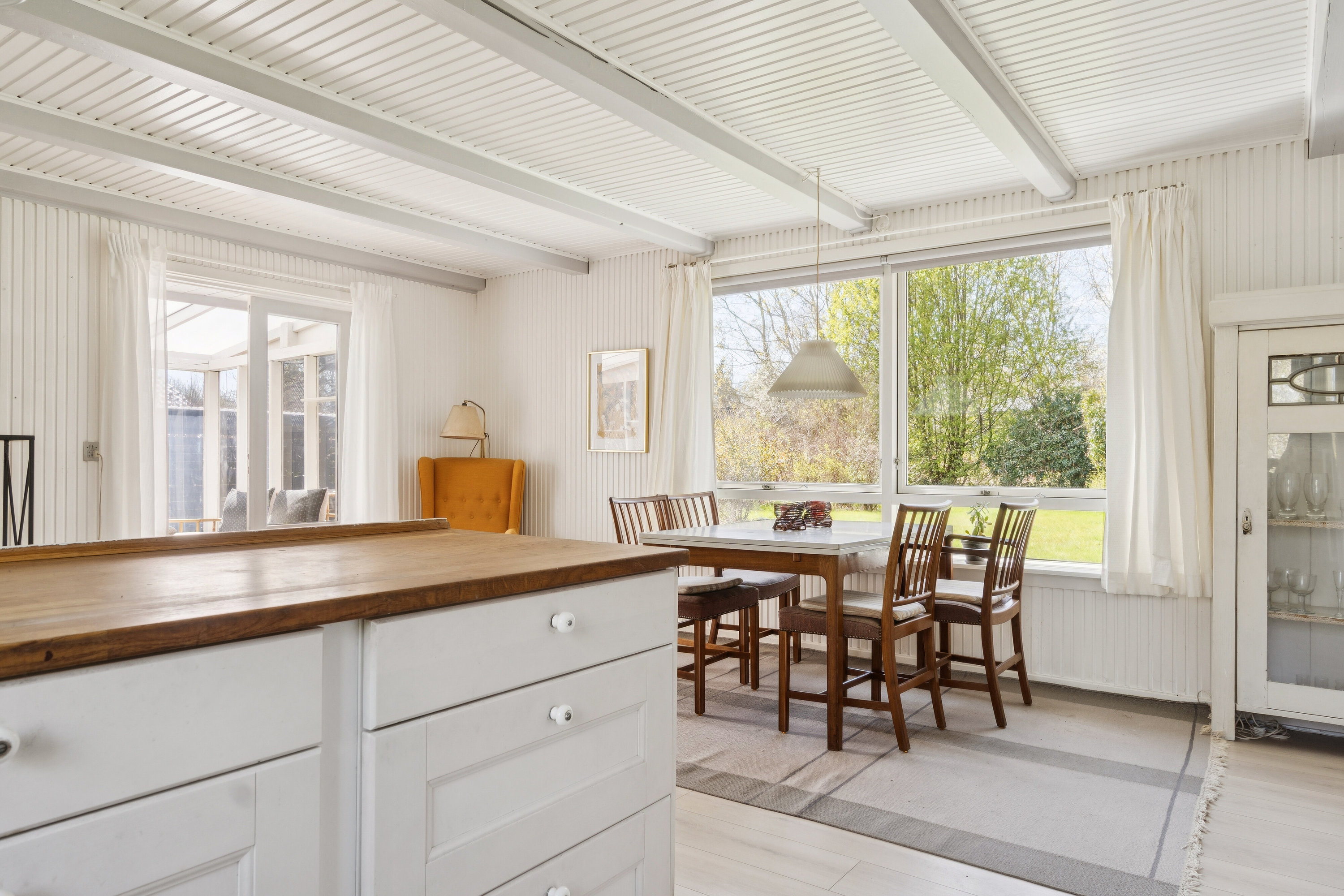 Fremhævet køkken billede i fuldskærmstilstand. Billede af Kirsebærvej 9, Lille Kregme, 3300 Frederiksværk