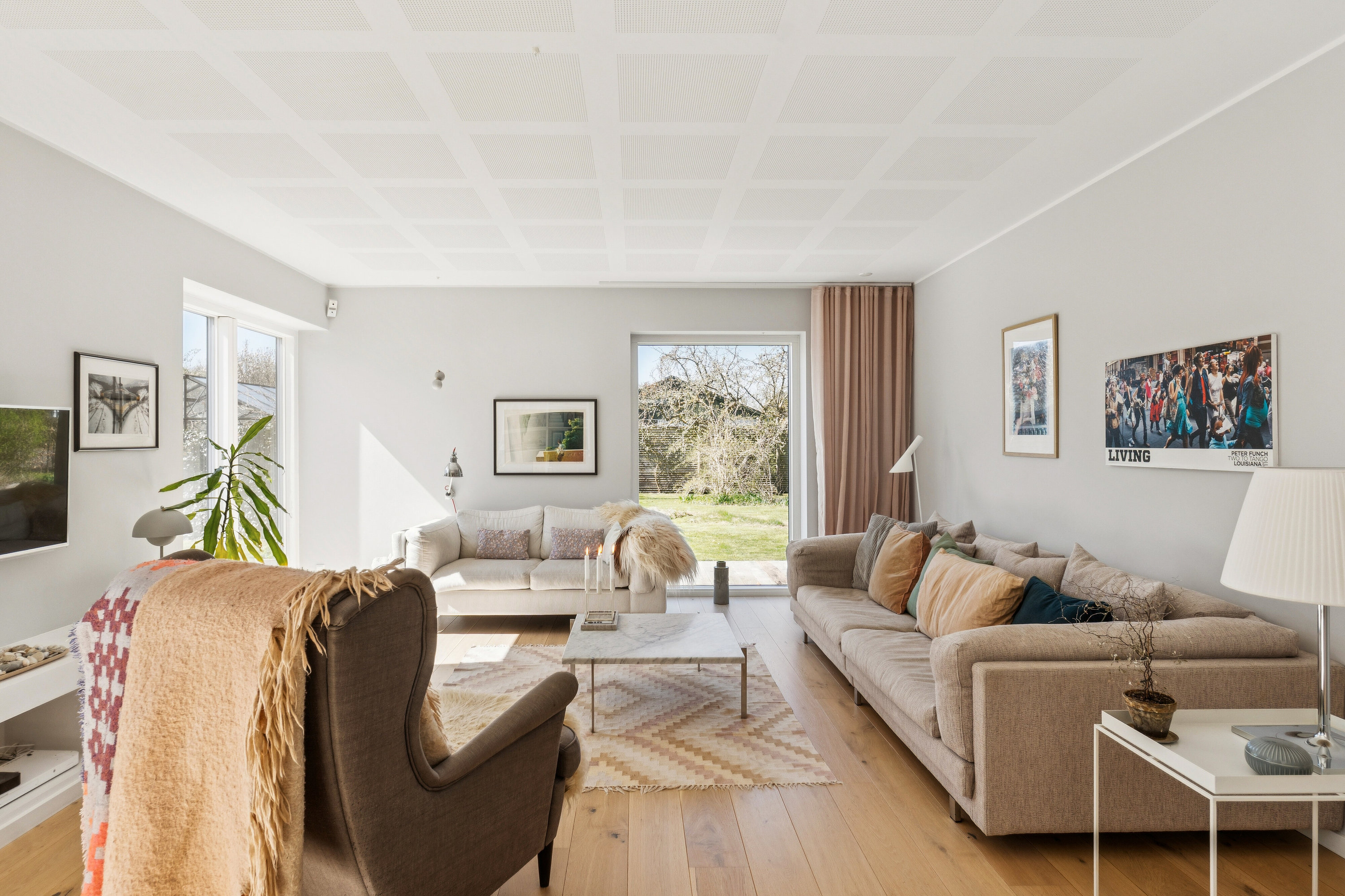 Fremhævet stue billede i fuldskærmstilstand. Billede af Langagervej 16, Himmelev, 4000 Roskilde