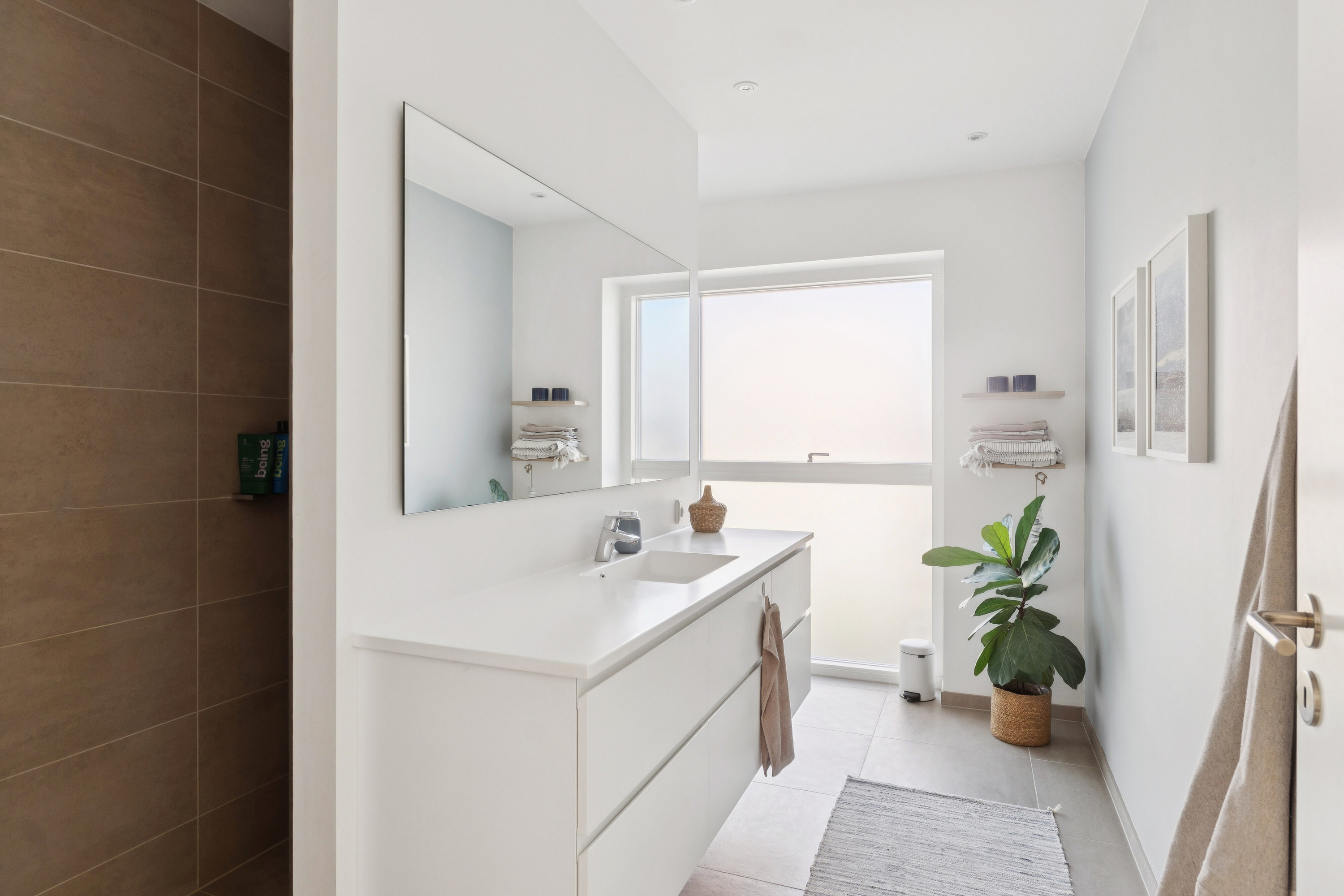 Fremhævet badeværelse billede i fuldskærmstilstand. Billede af Langagervej 16, Himmelev, 4000 Roskilde