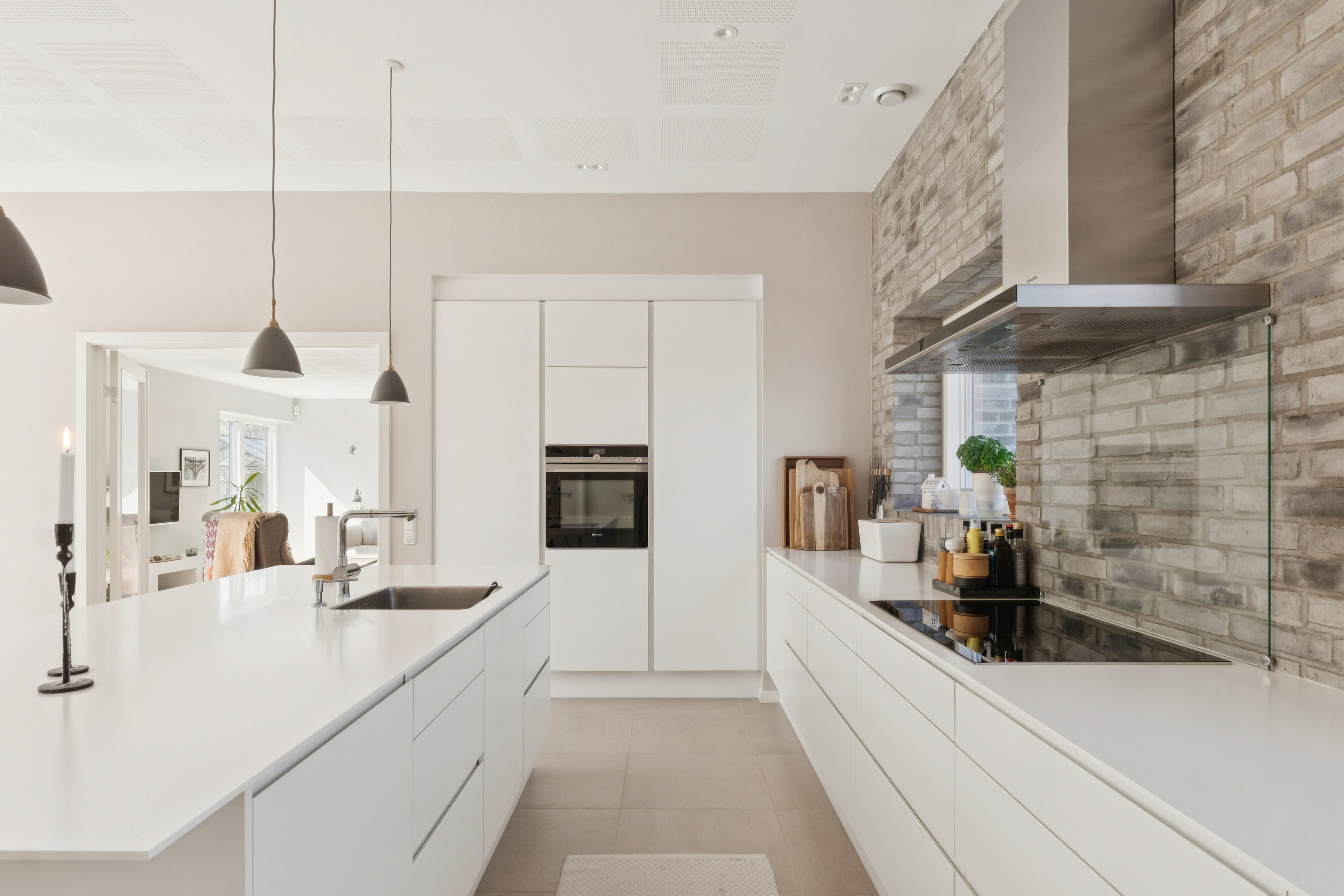 Fremhævet køkken billede i fuldskærmstilstand. Billede af Langagervej 16, Himmelev, 4000 Roskilde