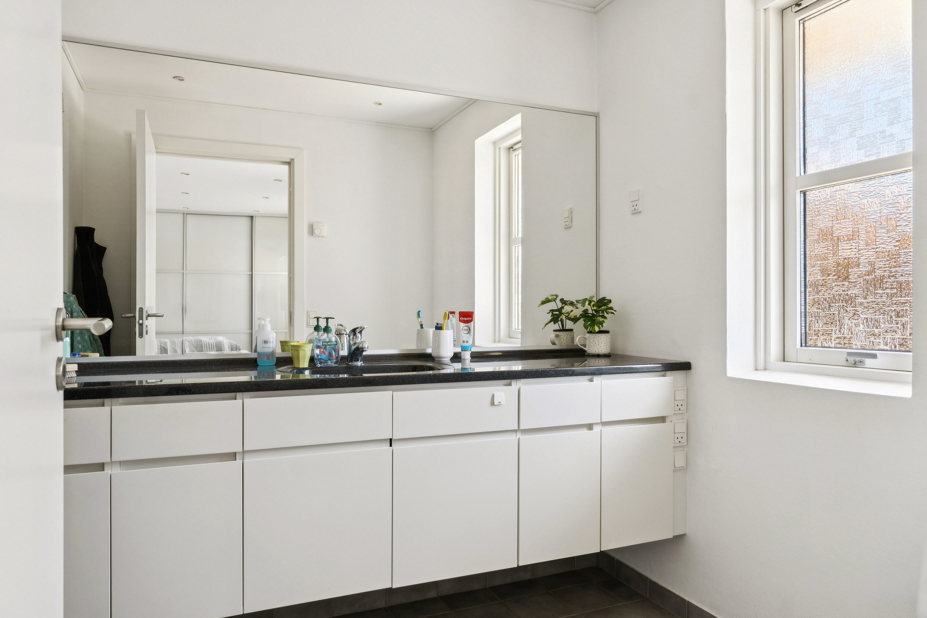 Fremhævet badeværelse billede i fuldskærmstilstand. Billede af Randersvej 8, 4200 Slagelse