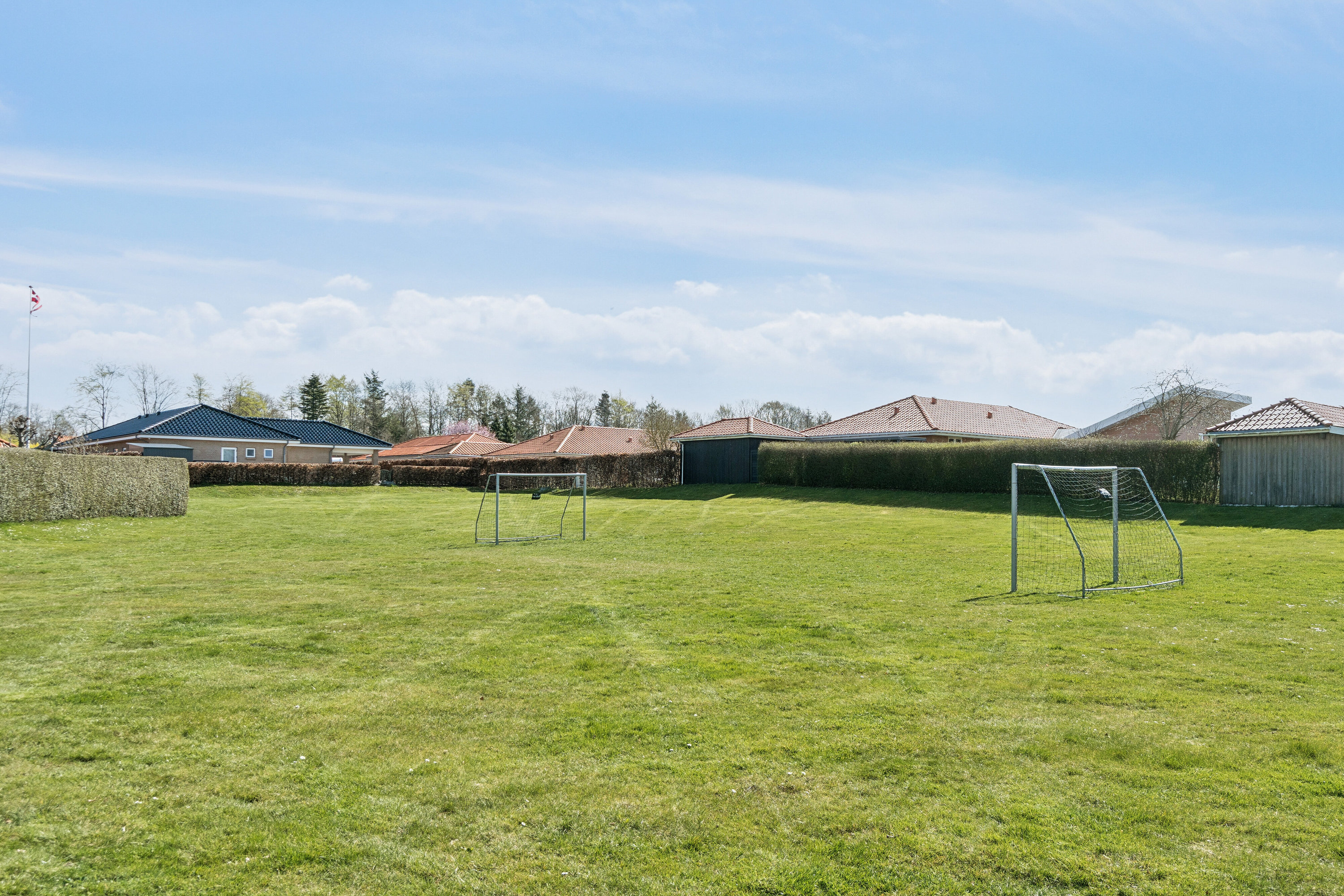 Fremhævet udendørs billede i fuldskærmstilstand. Billede af Randersvej 8, 4200 Slagelse