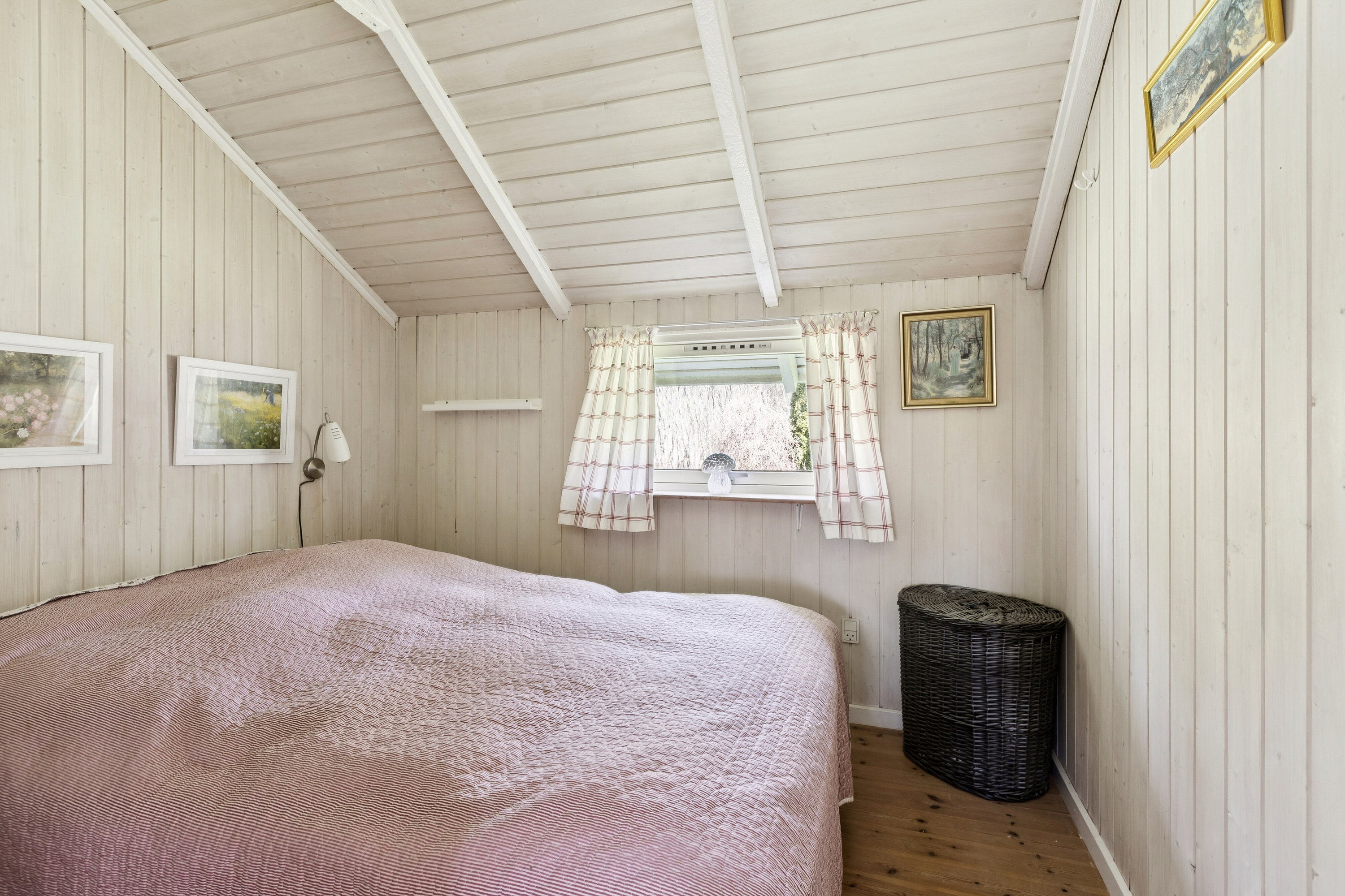 Fremhævet soveværelse billede i fuldskærmstilstand. Billede af Sandløbervej 21, 4760 Vordingborg