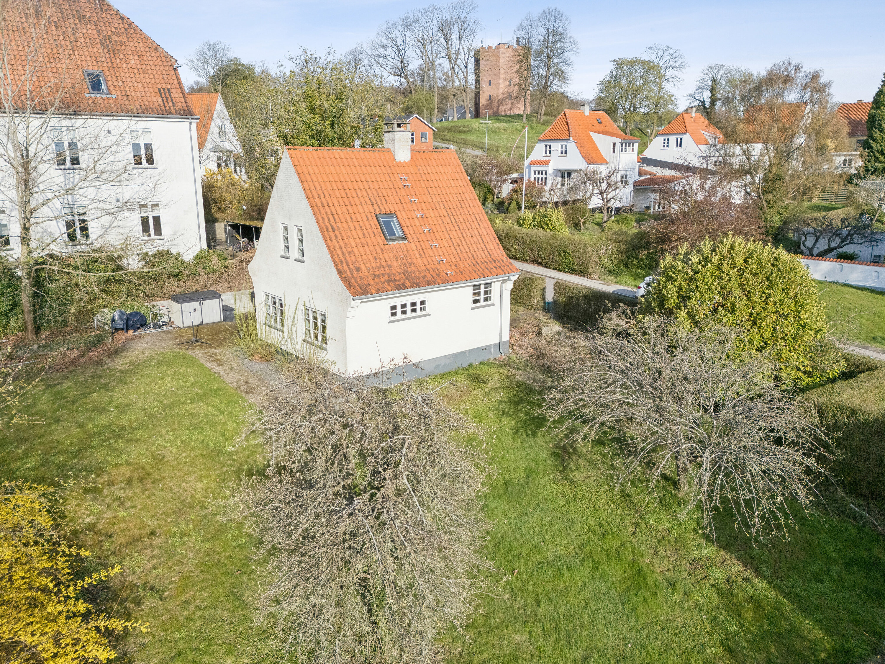 Fremhævet set fra haven billede i fuldskærmstilstand. Billede af Valentin Jensensvej 19, 4400 Kalundborg