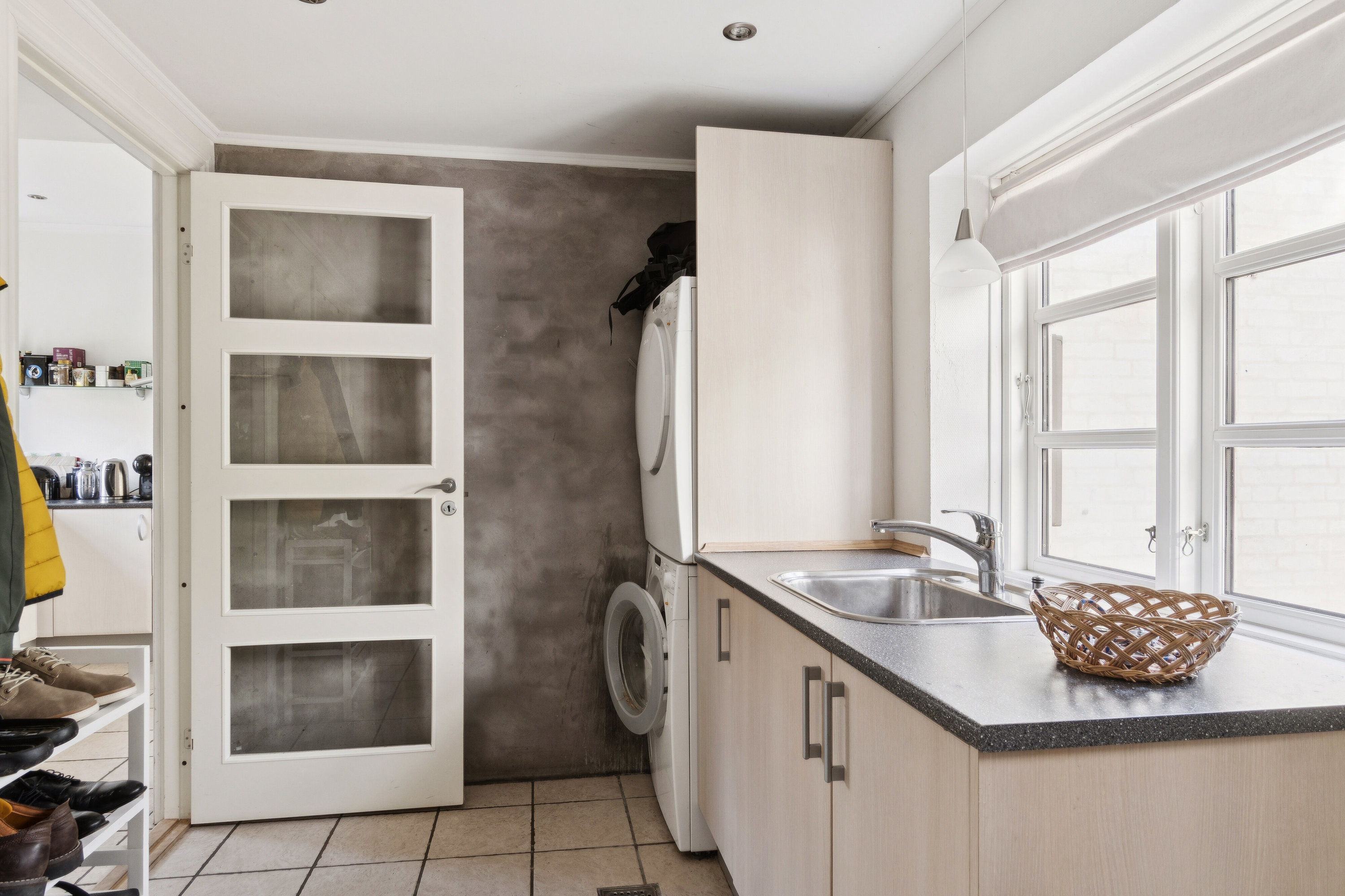 Fremhævet køkken billede i fuldskærmstilstand. Billede af Valentin Jensensvej 19, 4400 Kalundborg