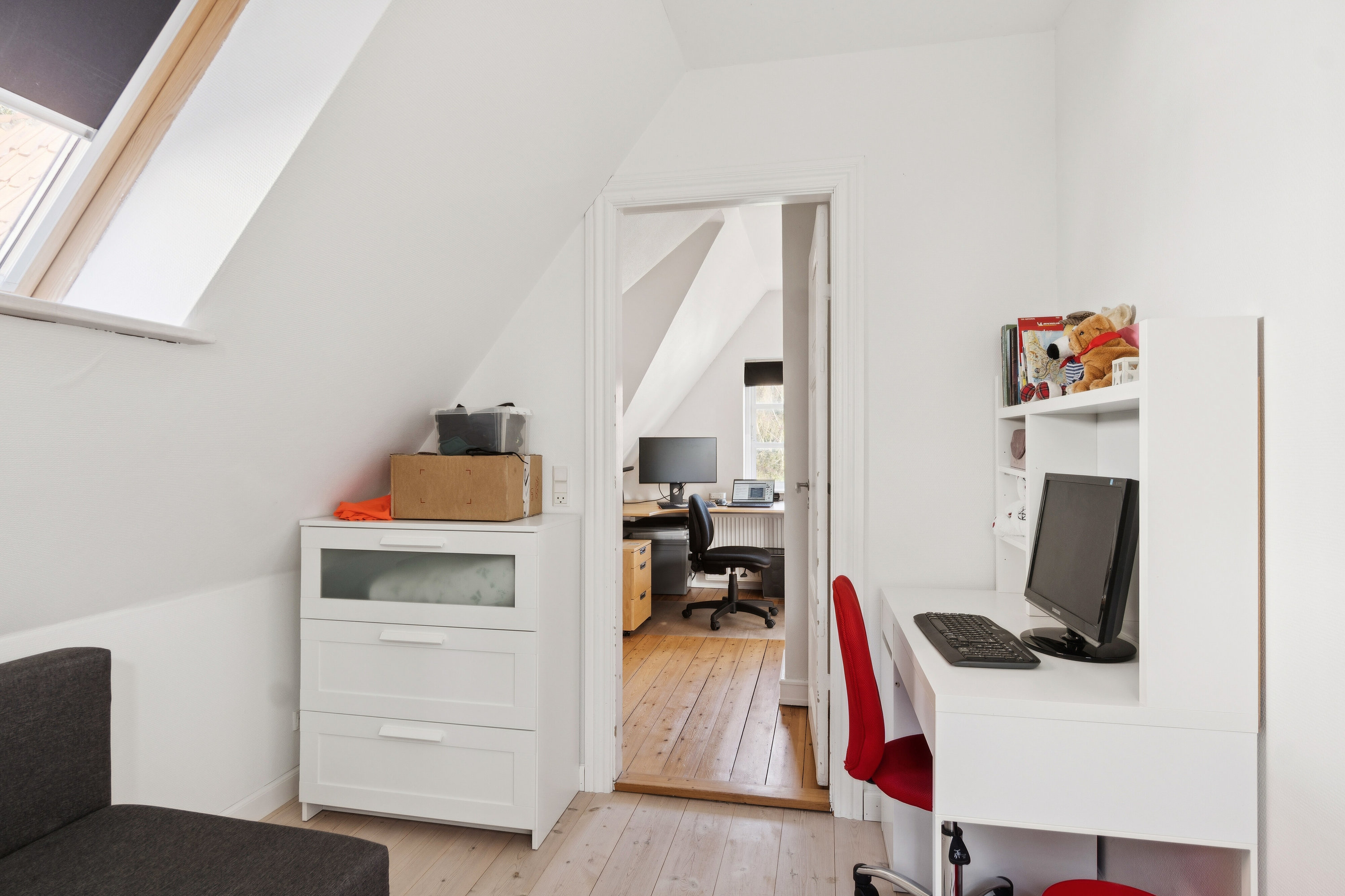 Fremhævet arbejdsværelse billede i fuldskærmstilstand. Billede af Valentin Jensensvej 19, 4400 Kalundborg