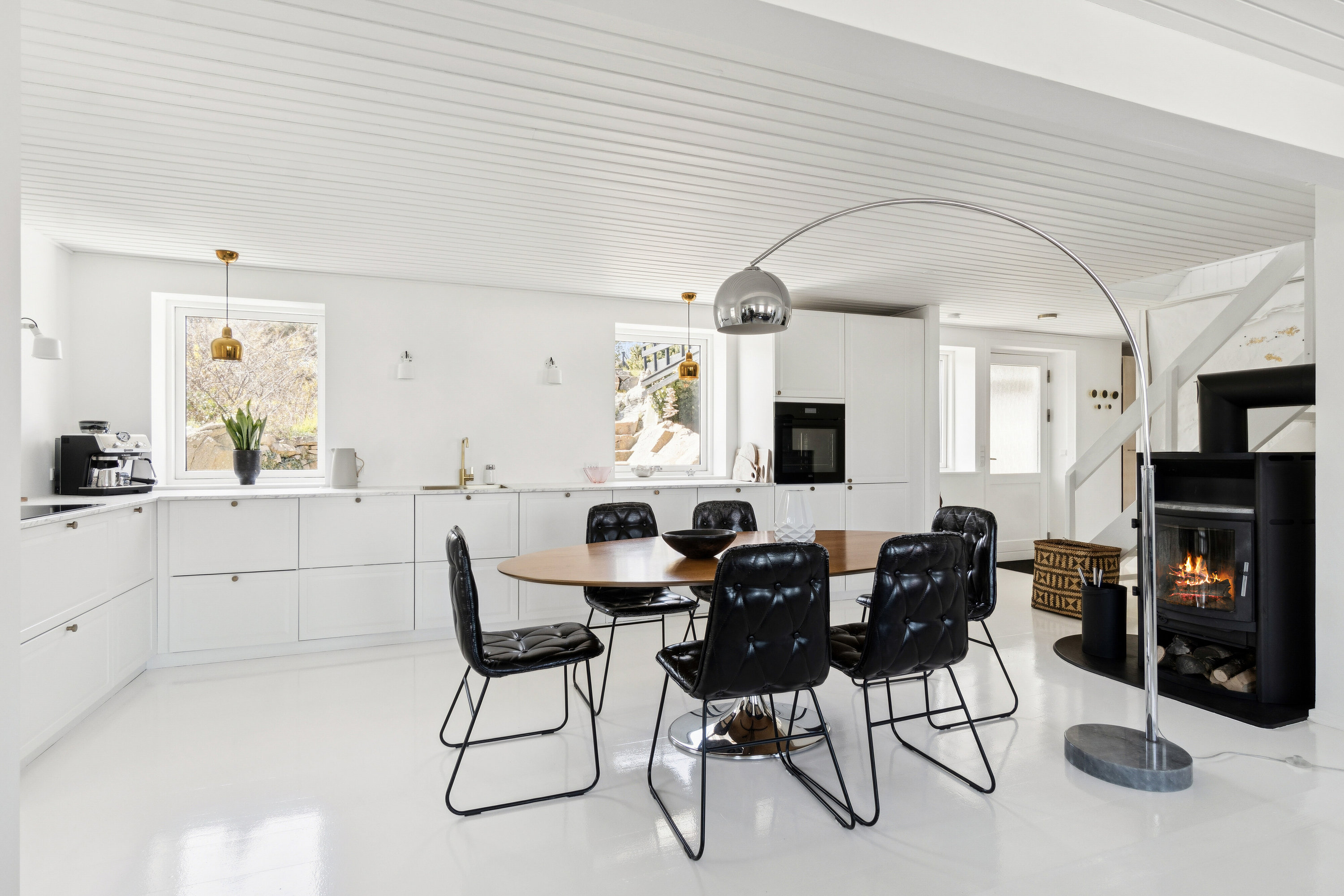 Fremhævet spisestue billede i fuldskærmstilstand. Billede af Strandvejen 57, Allinge, 3770 Allinge