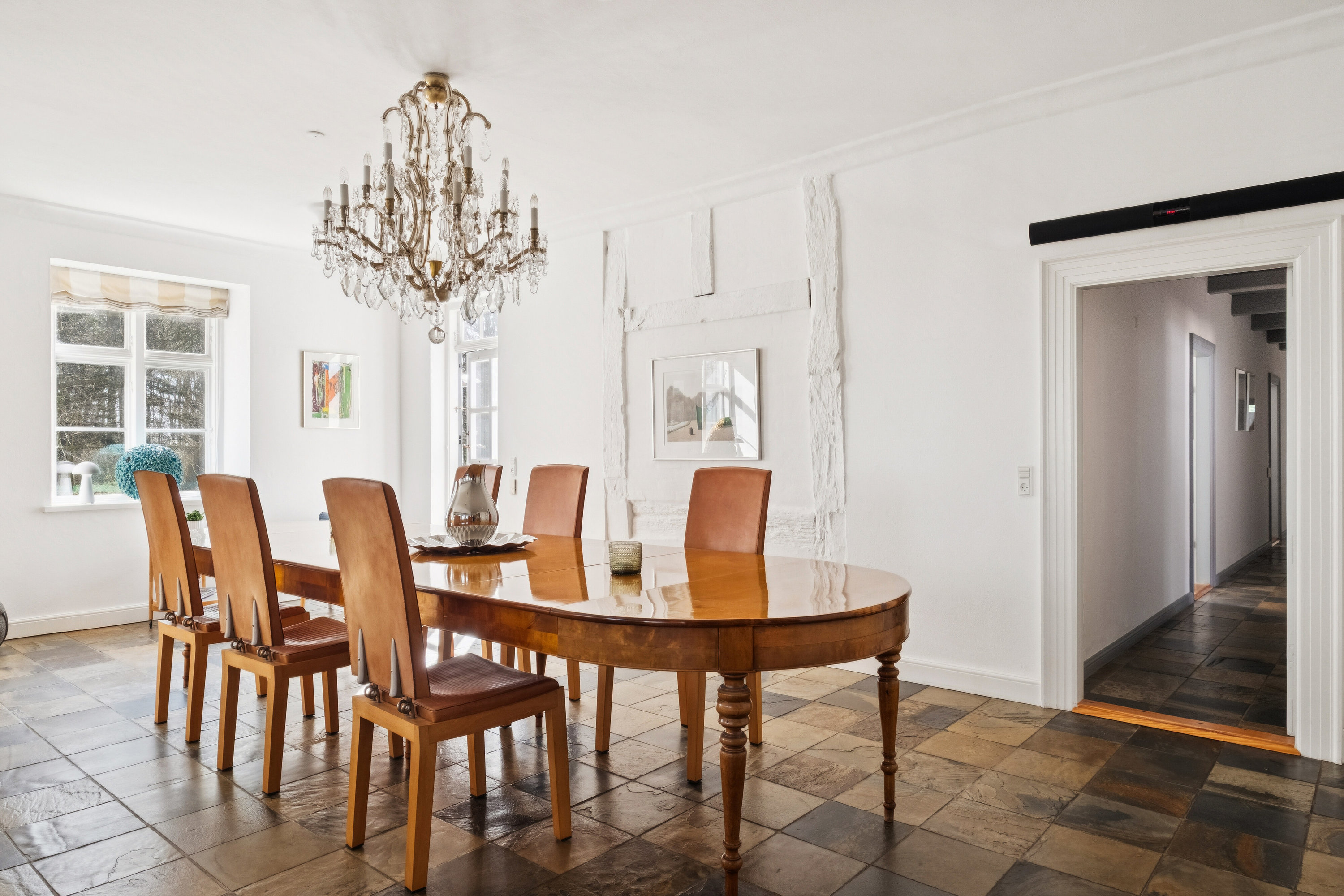 Fremhævet køkken/alrum billede i fuldskærmstilstand. Billede af Fuglsigvej 161, 9800 Hjørring