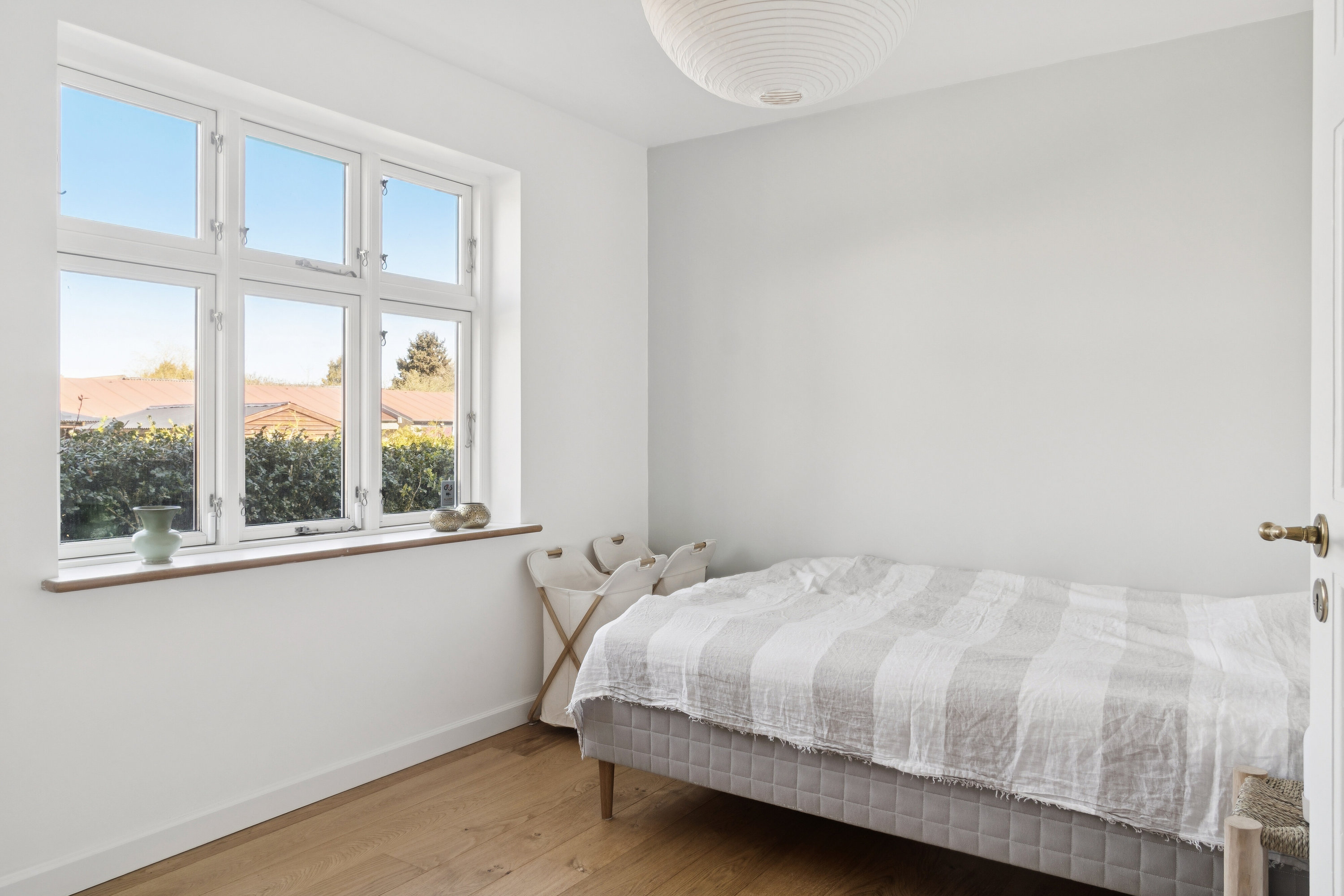 Fremhævet soveværelse billede i fuldskærmstilstand. Billede af Gartnervænget 5, 8310 Tranbjerg J