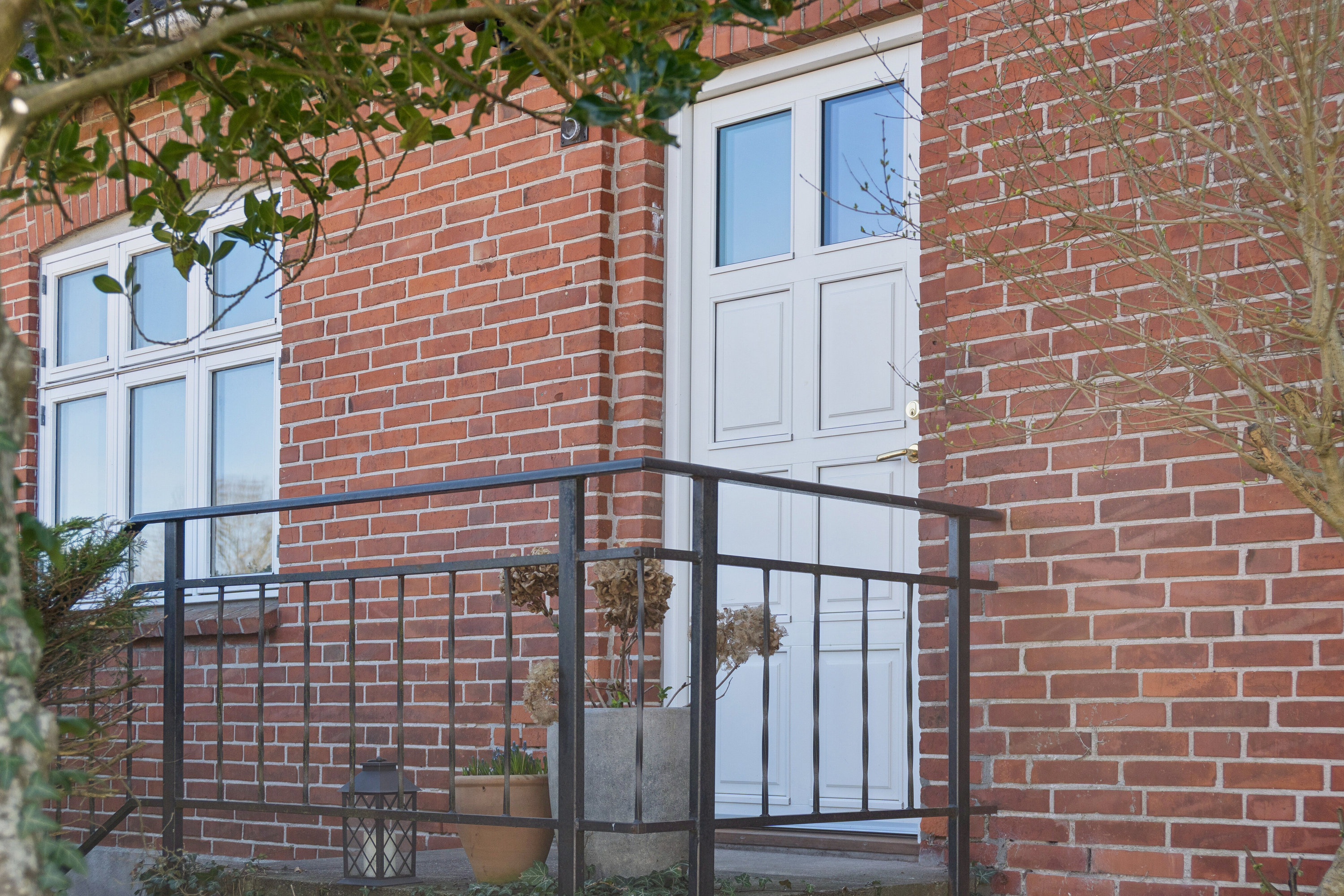 Fremhævet set fra haven billede i fuldskærmstilstand. Billede af Gartnervænget 5, 8310 Tranbjerg J