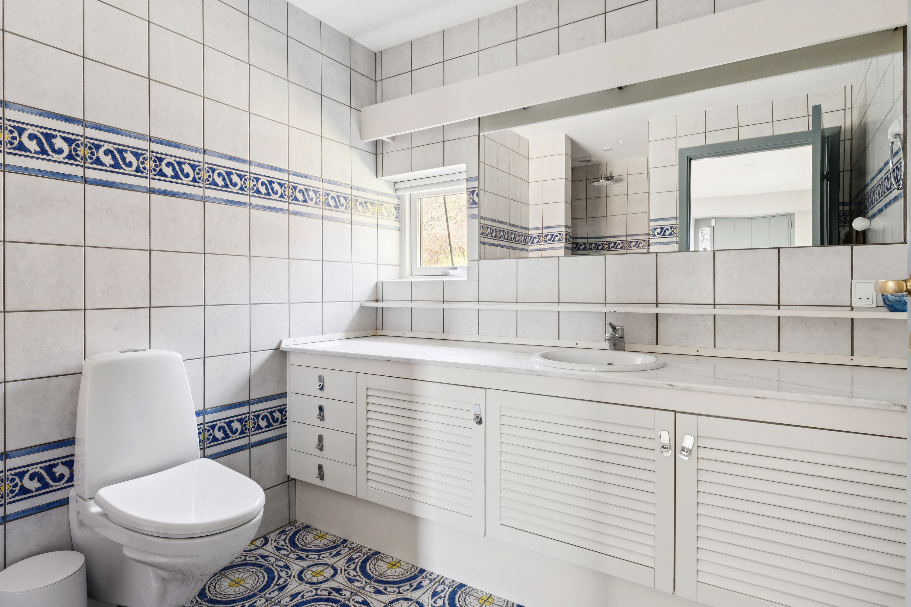 Fremhævet badeværelse billede i fuldskærmstilstand. Billede af Drosselvej 14, Kollund, 6340 Kruså