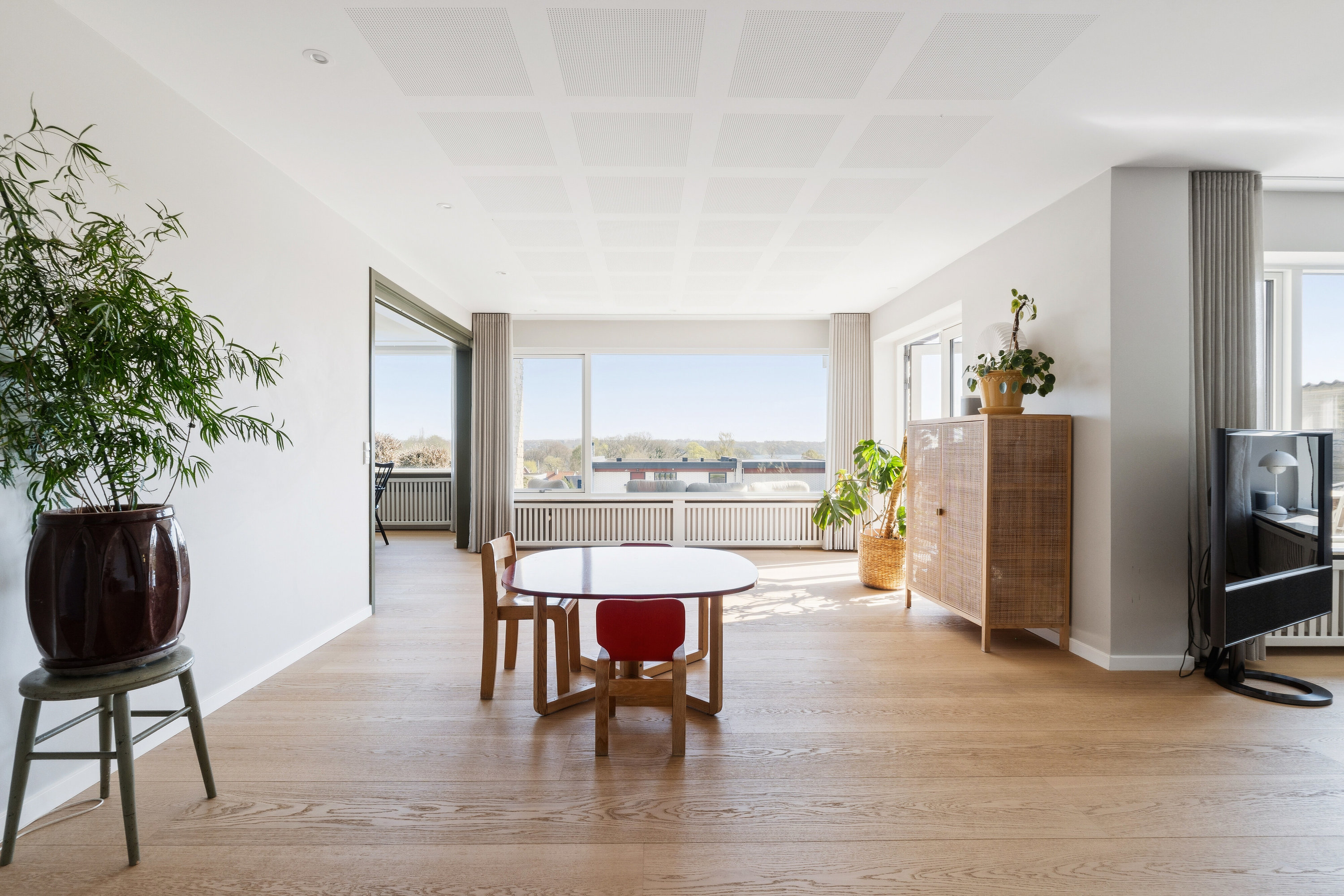 Fremhævet spisestue billede i fuldskærmstilstand. Billede af Drosselvej 14, Kollund, 6340 Kruså