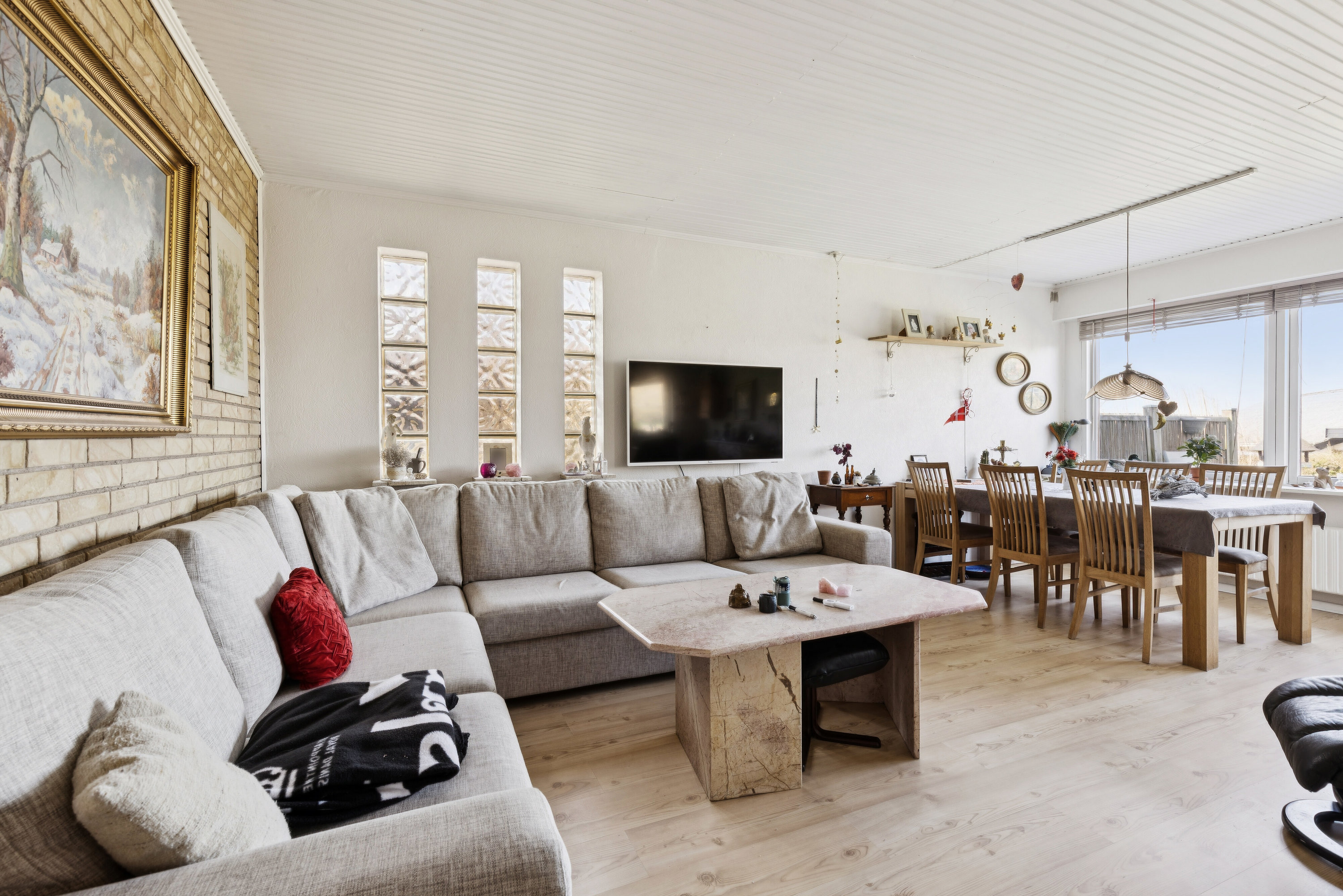 Fremhævet stue billede i fuldskærmstilstand. Billede af Bruunsmindevej 2, Toksværd, 4684 Holmegaard