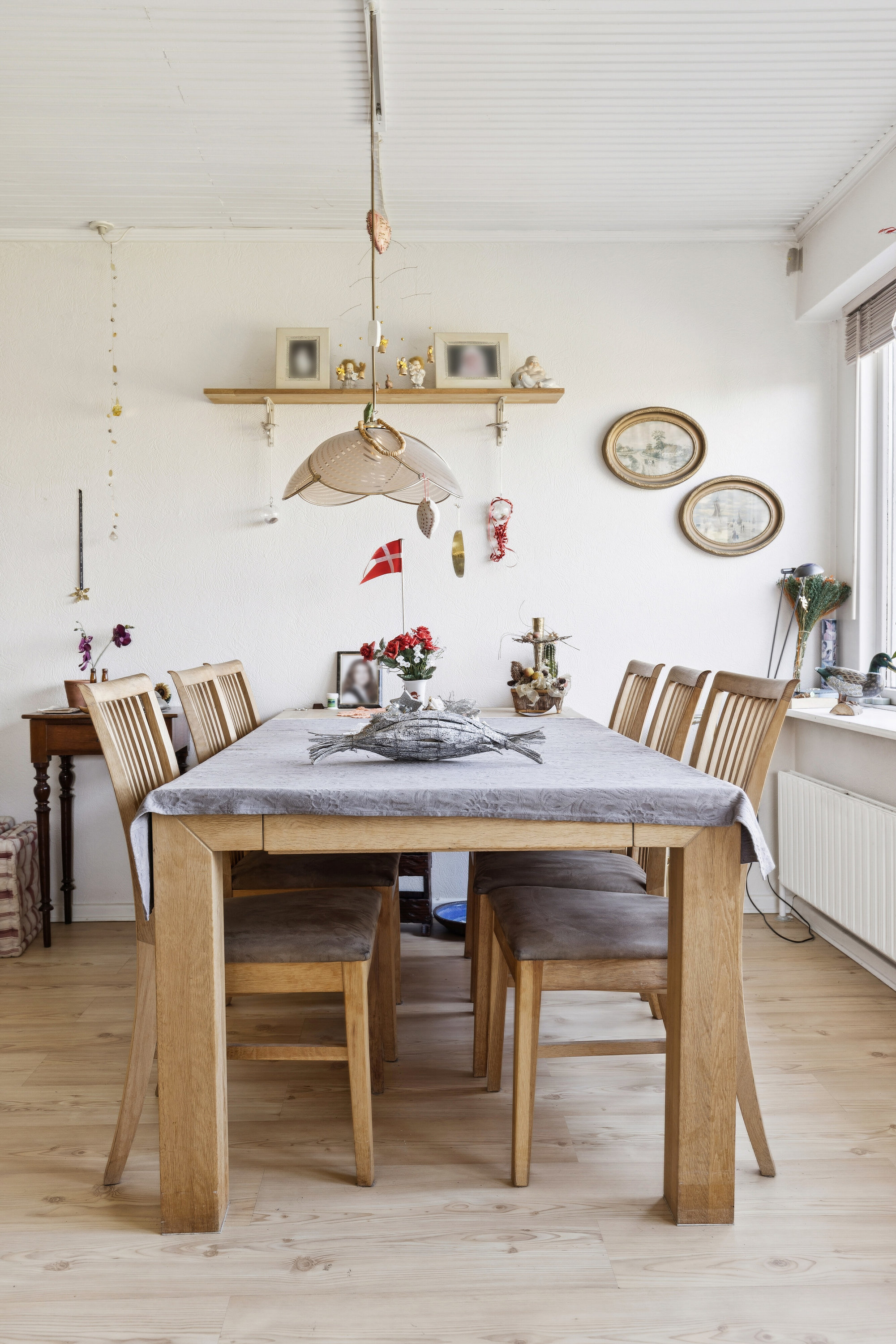 Fremhævet spisestue billede i fuldskærmstilstand. Billede af Bruunsmindevej 2, Toksværd, 4684 Holmegaard