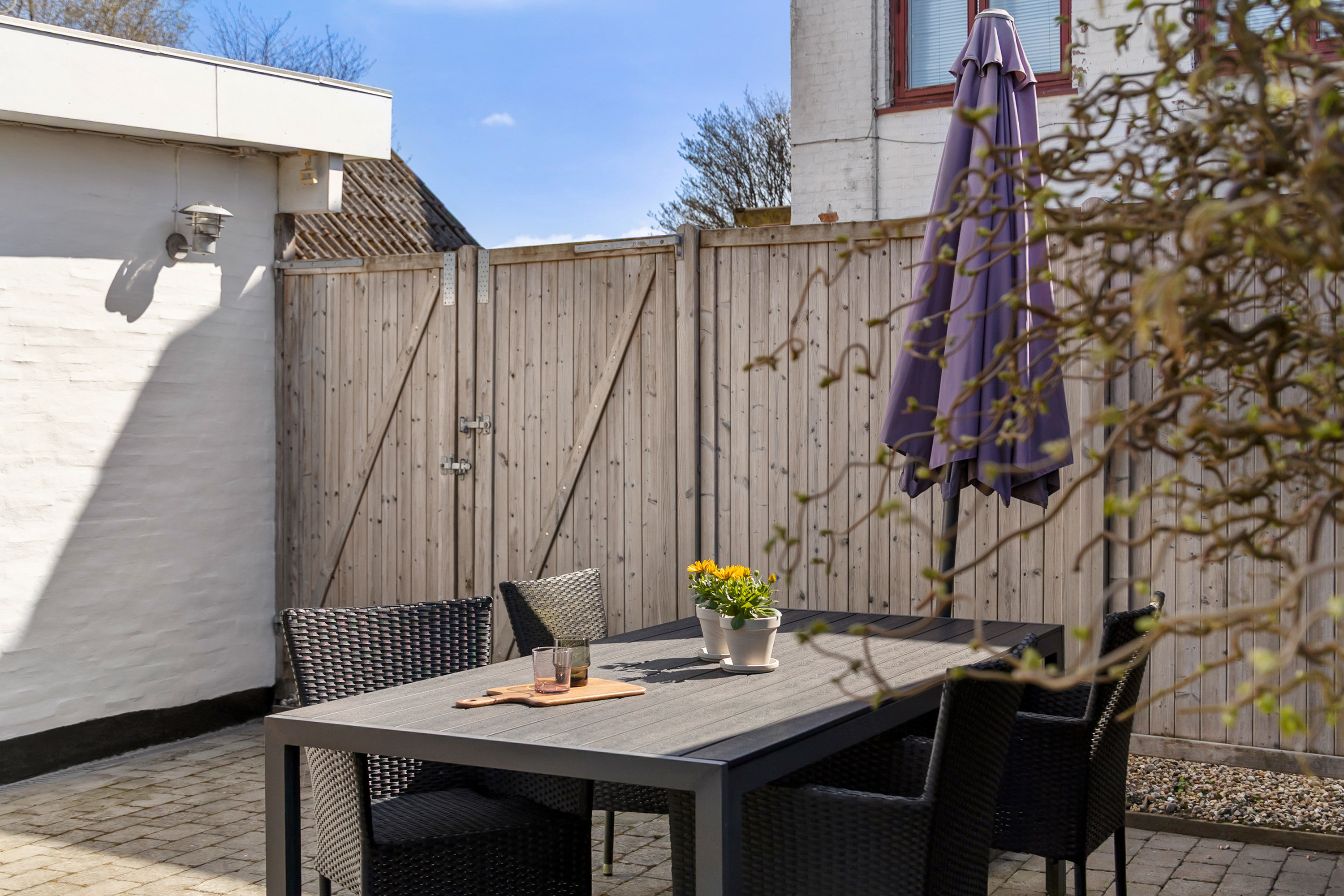 Fremhævet terrasse billede i fuldskærmstilstand. Billede af Skolegade 5, 6600 Vejen