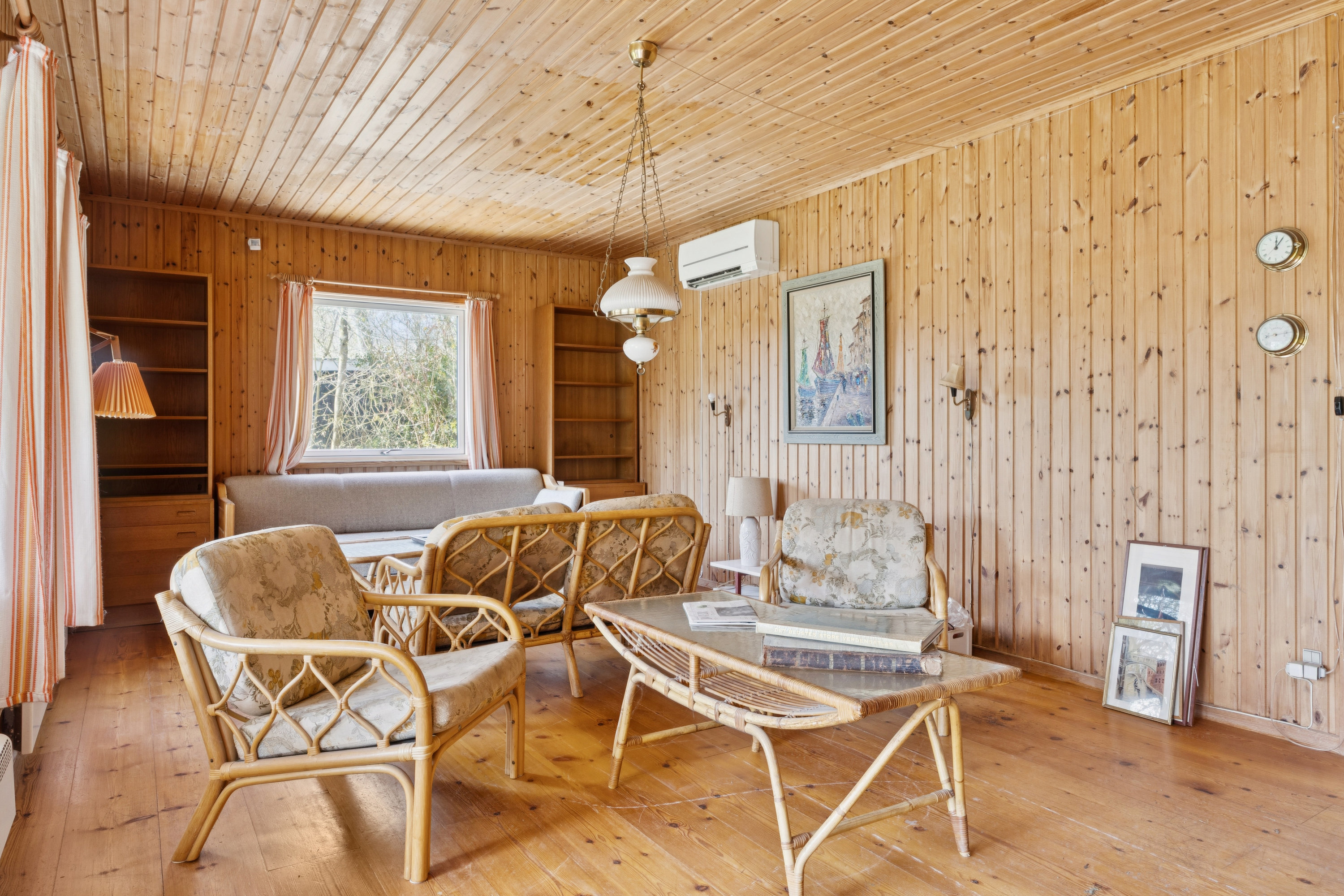 Fremhævet stue billede i fuldskærmstilstand. Billede af Strandgårdsvej 7, Havnsø Str, 4591 Føllenslev