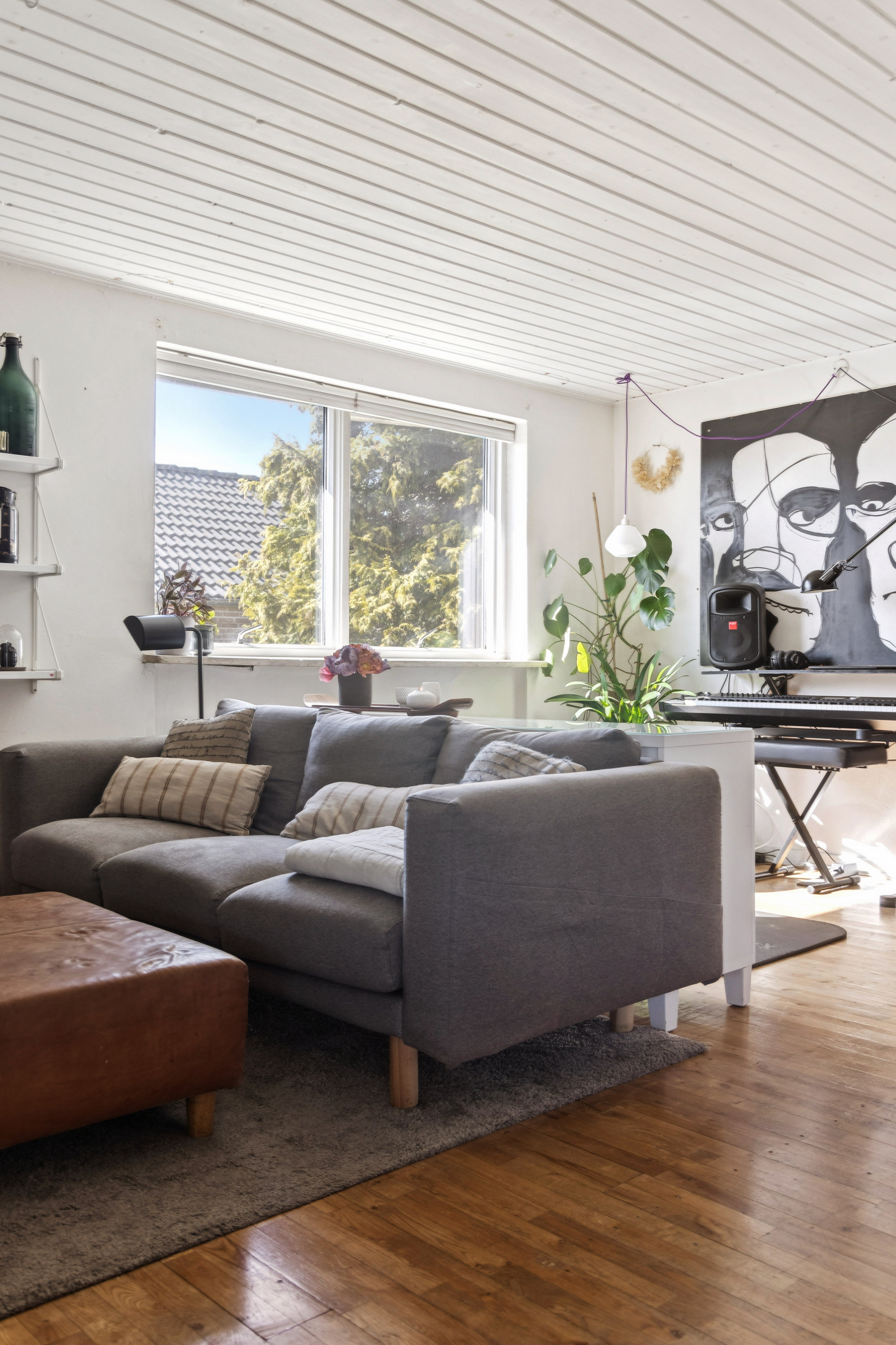 Fremhævet stue billede i fuldskærmstilstand. Billede af Gyldenlakvej 13, 9400 Nørresundby