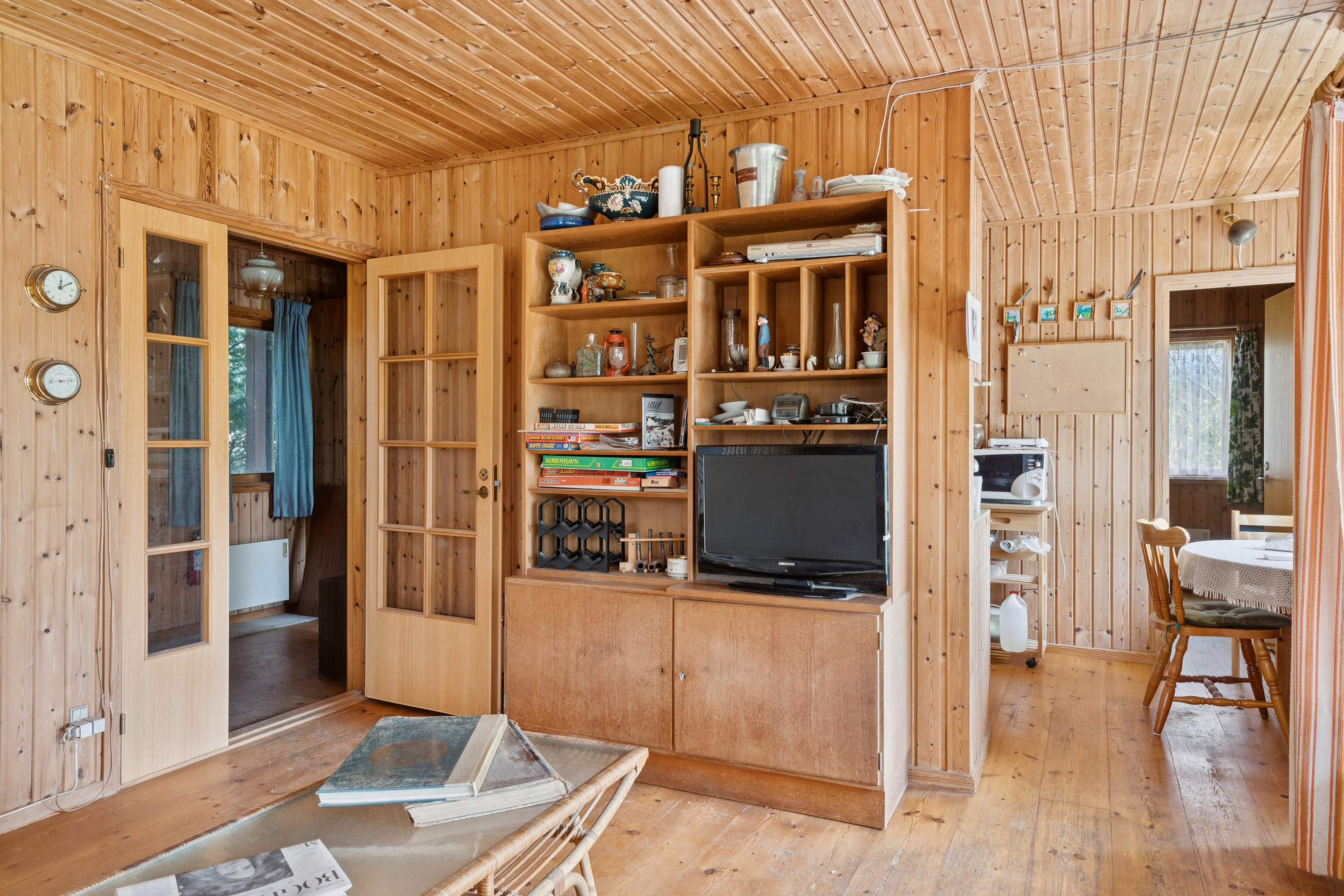 Fremhævet stue billede i fuldskærmstilstand. Billede af Strandgårdsvej 7, Havnsø Str, 4591 Føllenslev