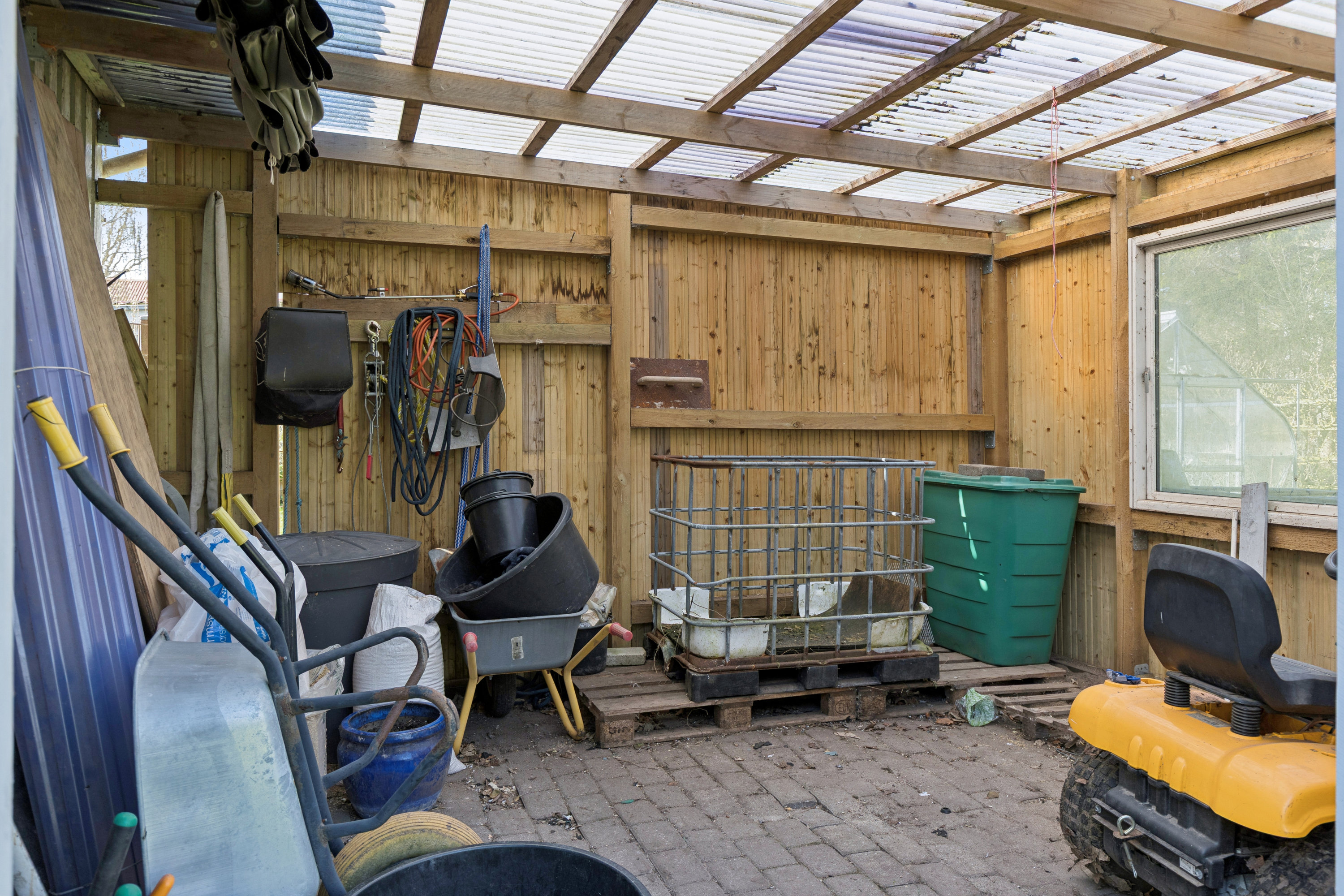 Fremhævet værksted billede i fuldskærmstilstand. Billede af Eskebjerg Strandvej 5, 4593 Eskebjerg