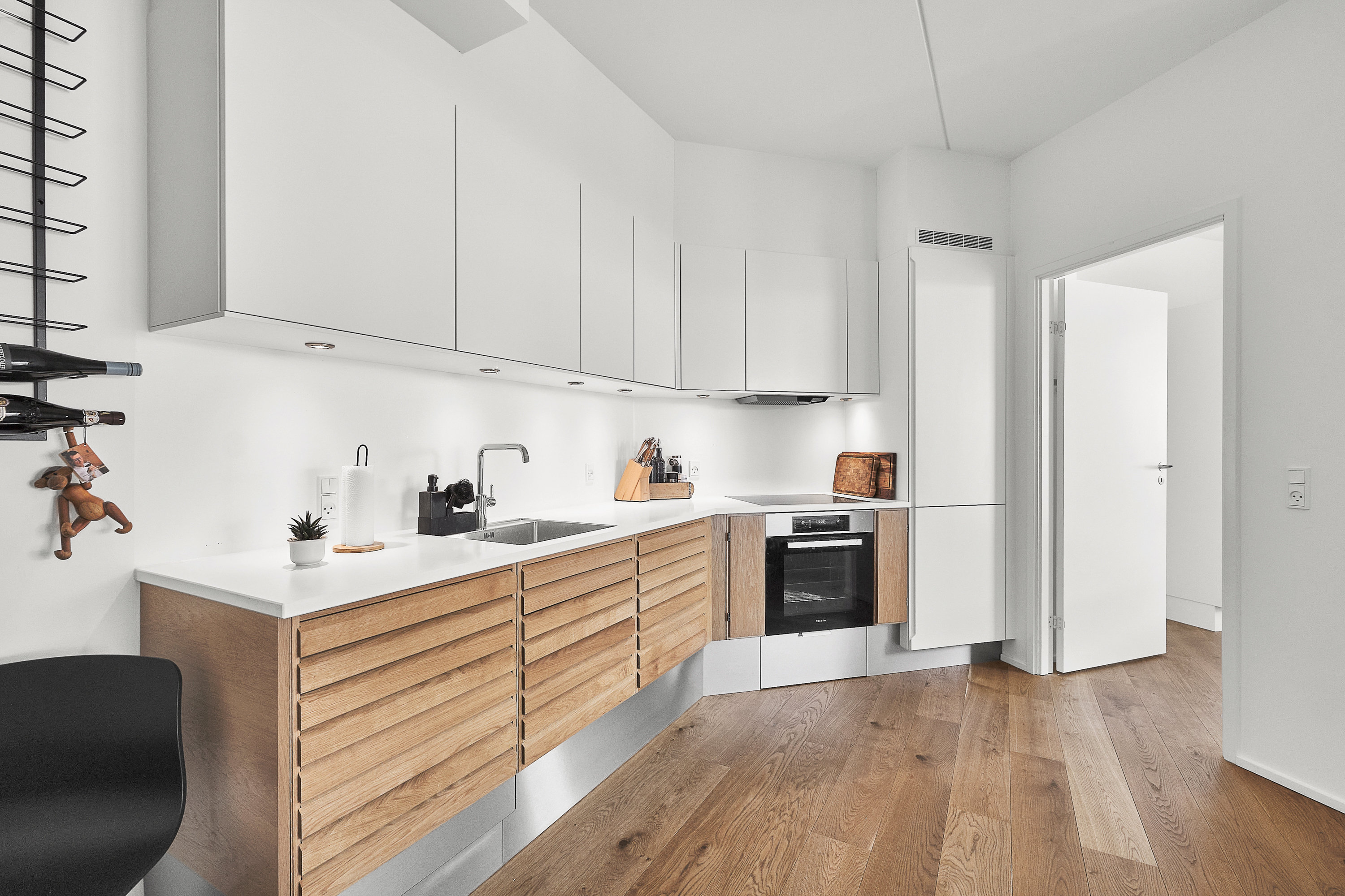 Fremhævet køkken alrum billede i fuldskærmstilstand. Billede af Nicoline Kochs Plads 5, 4. 4., 8000 Aarhus C