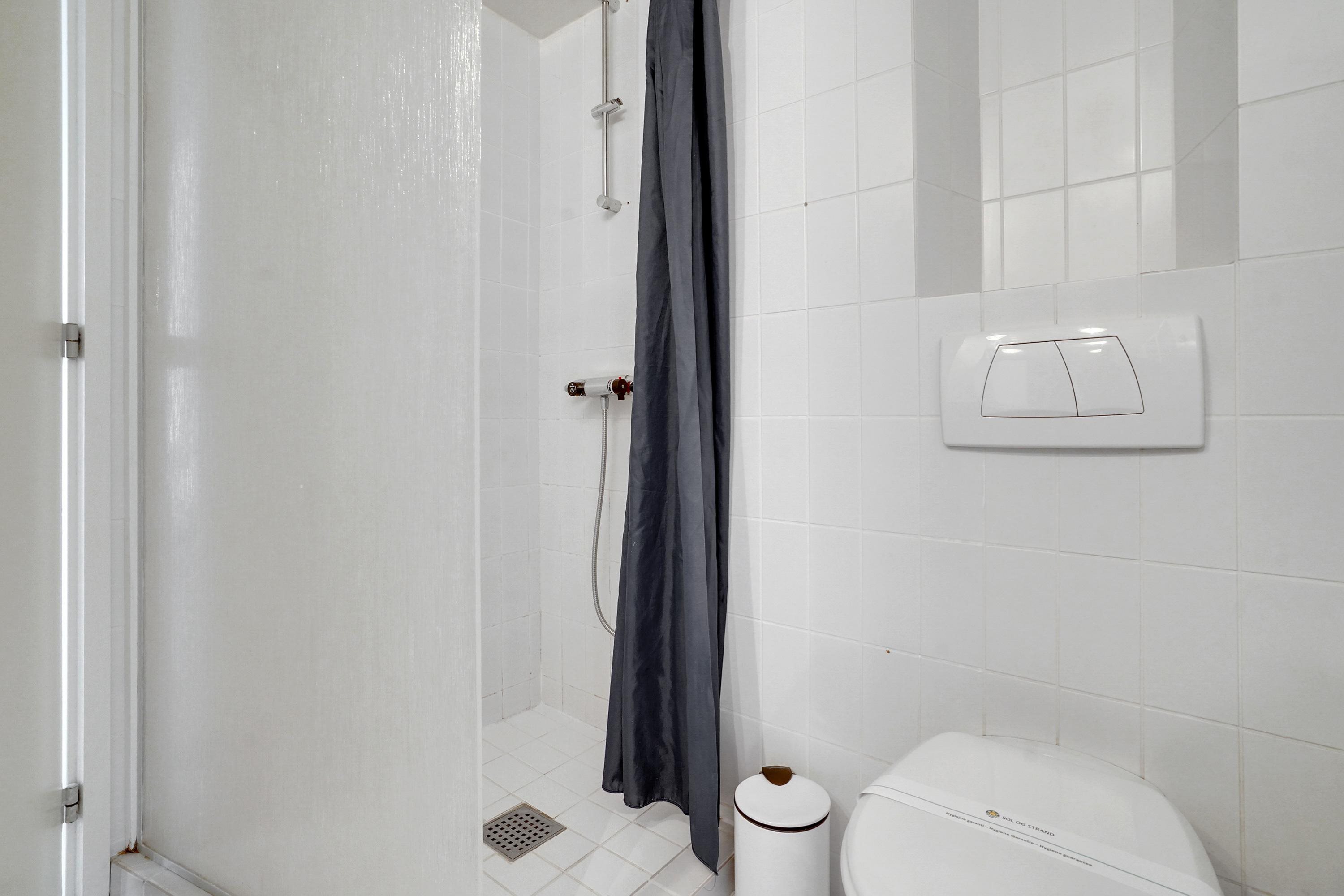 Fremhævet badeværelse billede i fuldskærmstilstand. Billede af Strandvejen 52, 2. 76., Fanø Bad, 6720 Fanø