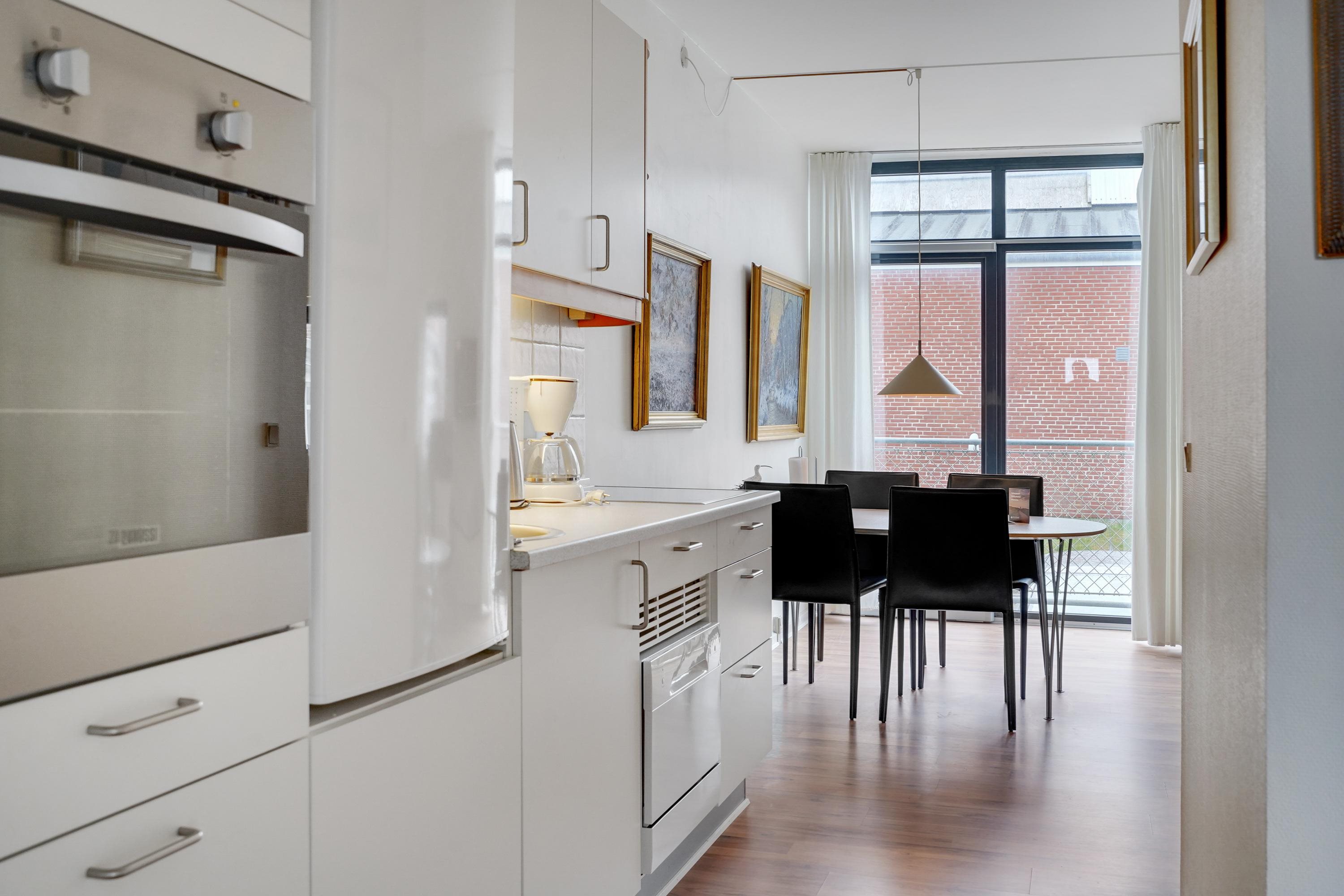 Fremhævet køkken billede i fuldskærmstilstand. Billede af Strandvejen 52, st.. 55., Fanø Bad, 6720 Fanø