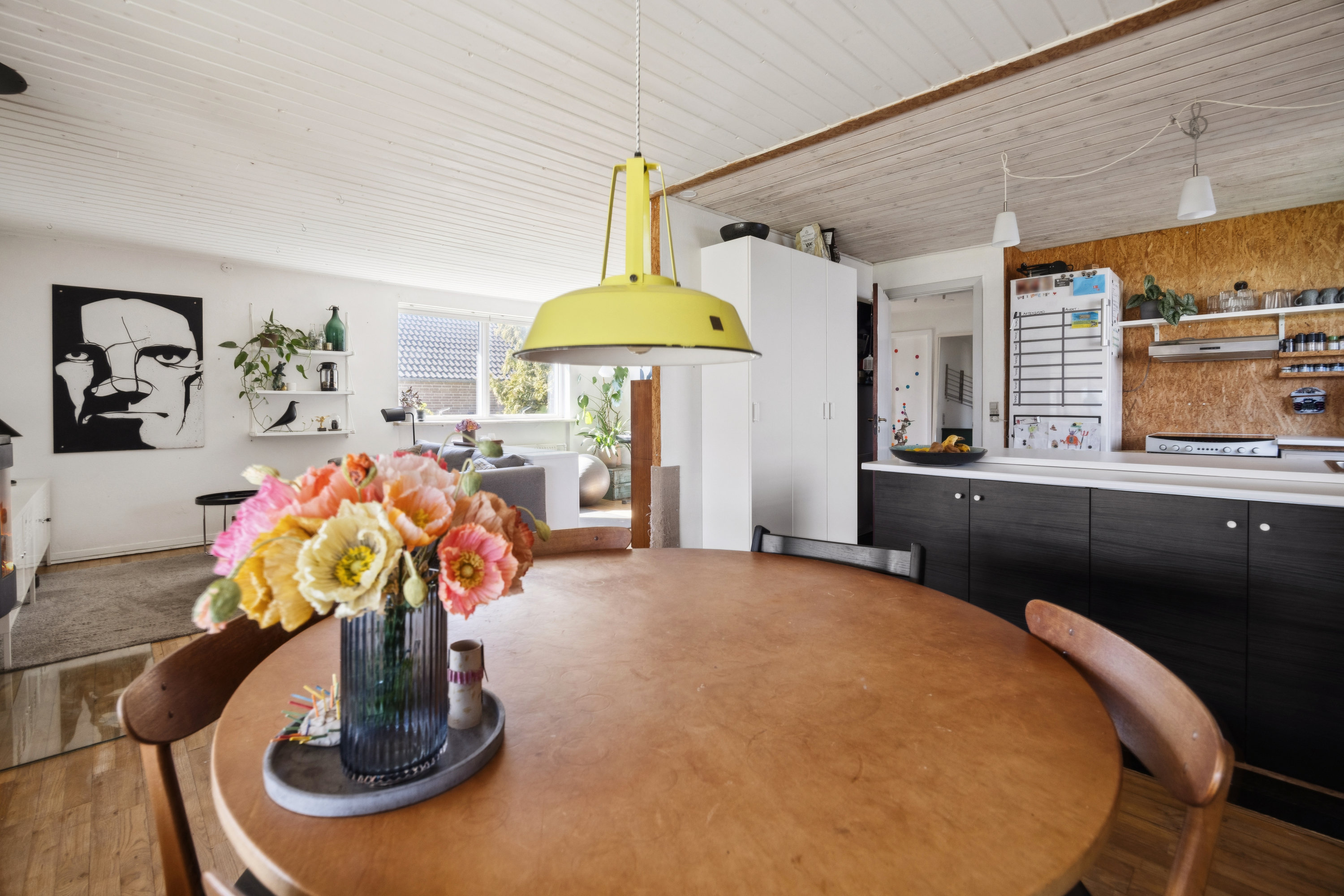 Fremhævet stue billede i fuldskærmstilstand. Billede af Gyldenlakvej 13, 9400 Nørresundby