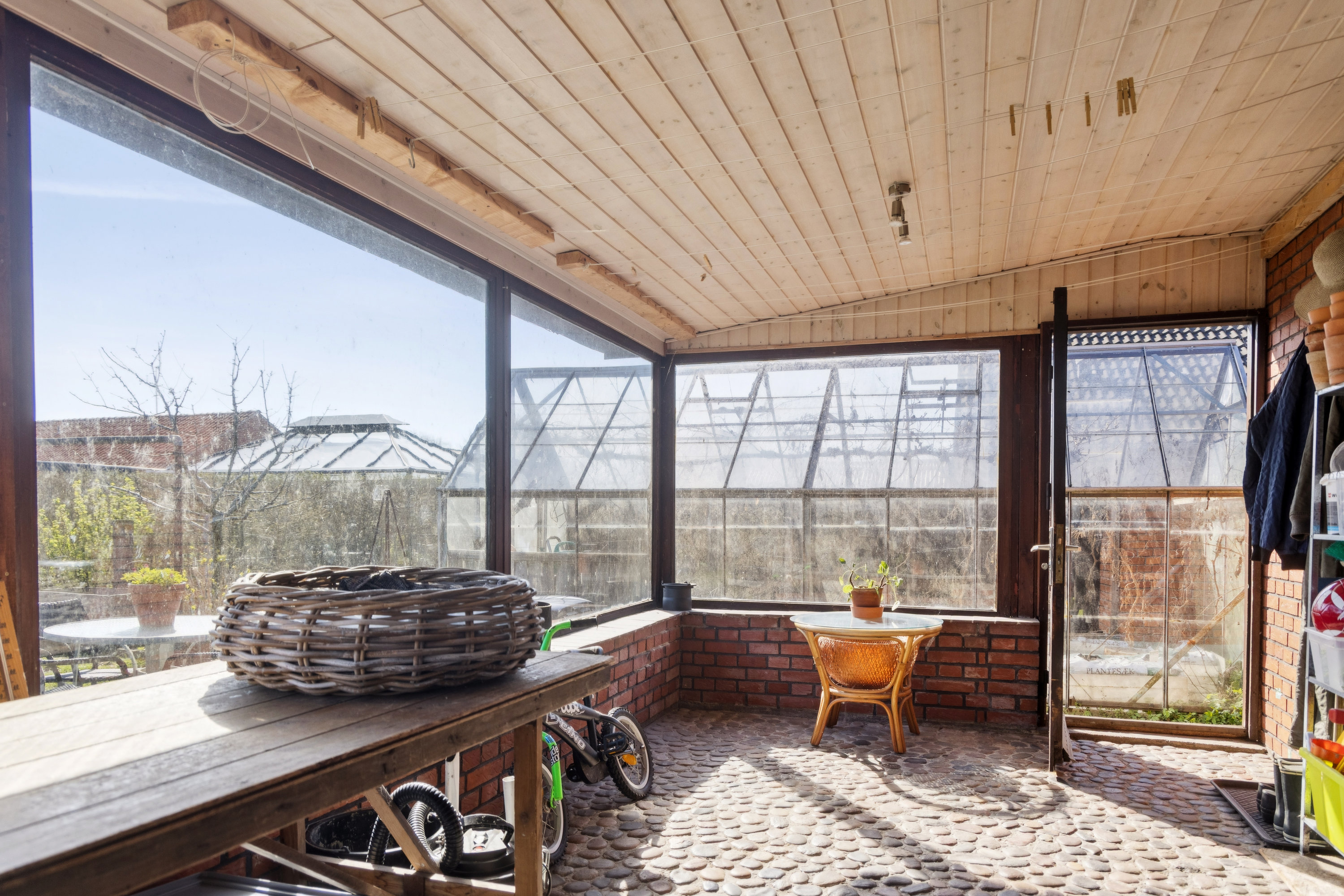 Fremhævet terrasse billede i fuldskærmstilstand. Billede af Gyldenlakvej 13, 9400 Nørresundby