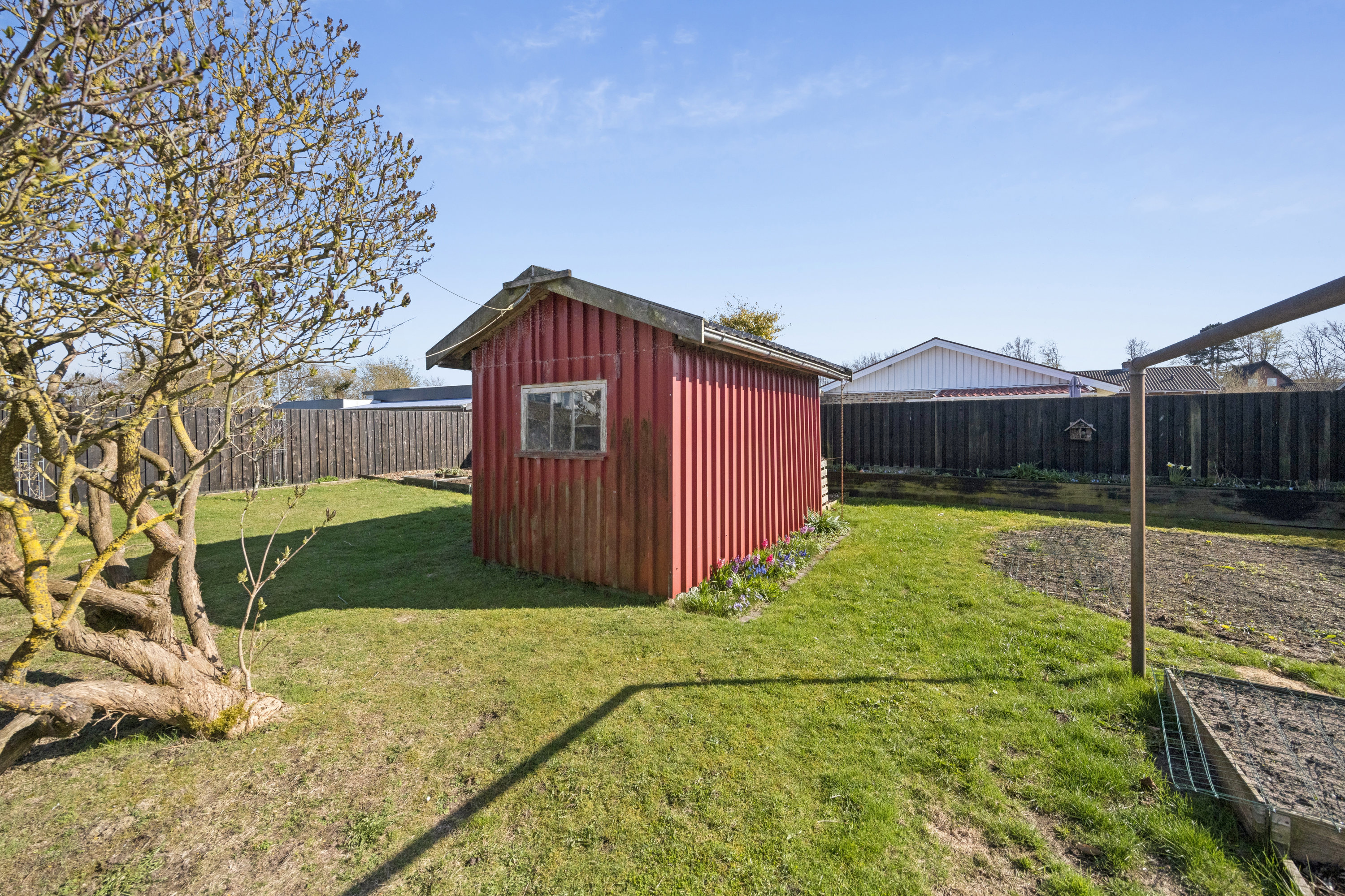 Fremhævet andet billede i fuldskærmstilstand. Billede af Gyldenlakvej 13, 9400 Nørresundby