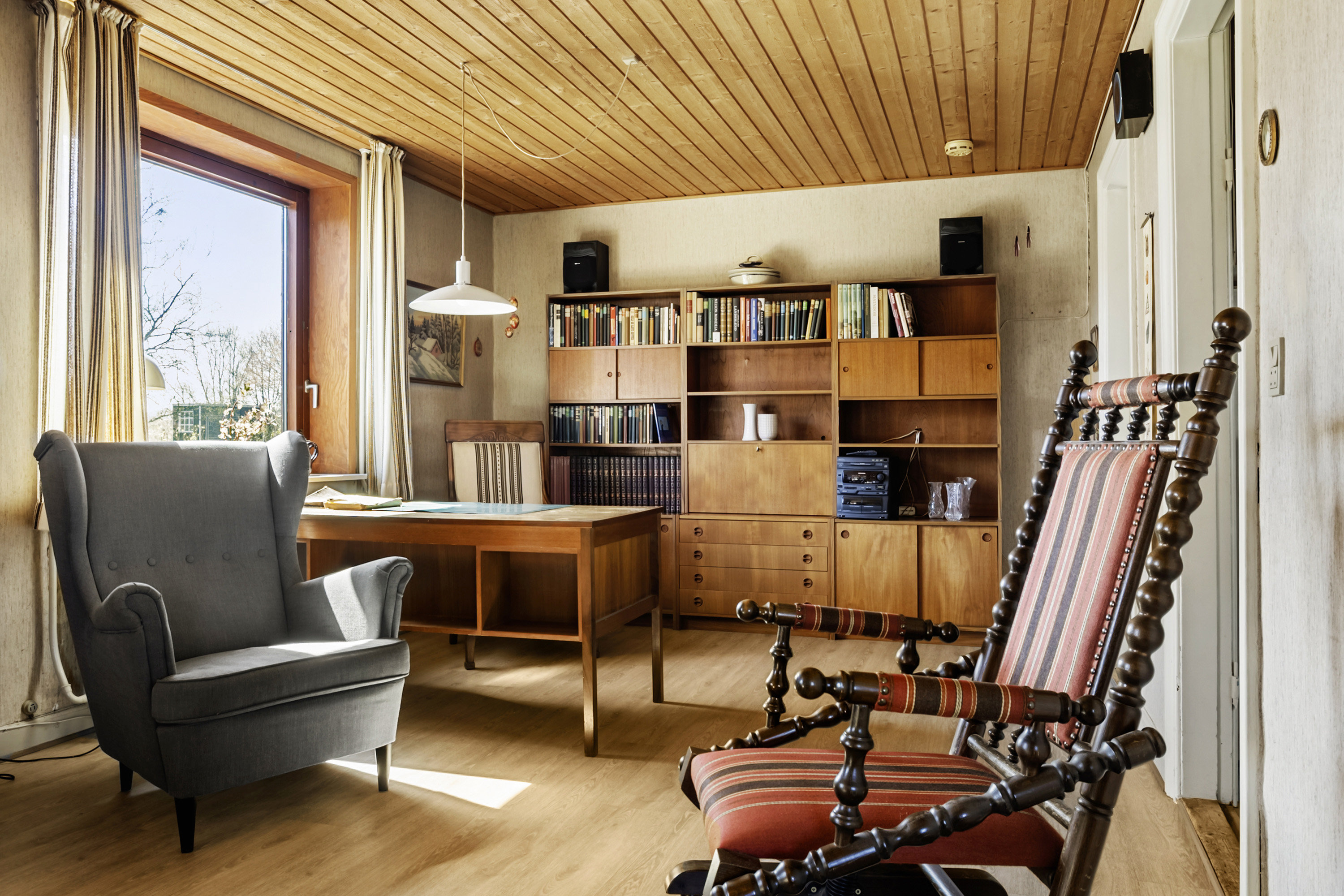 Fremhævet stue billede i fuldskærmstilstand. Billede af Langbjergvej 2, 6621 Gesten