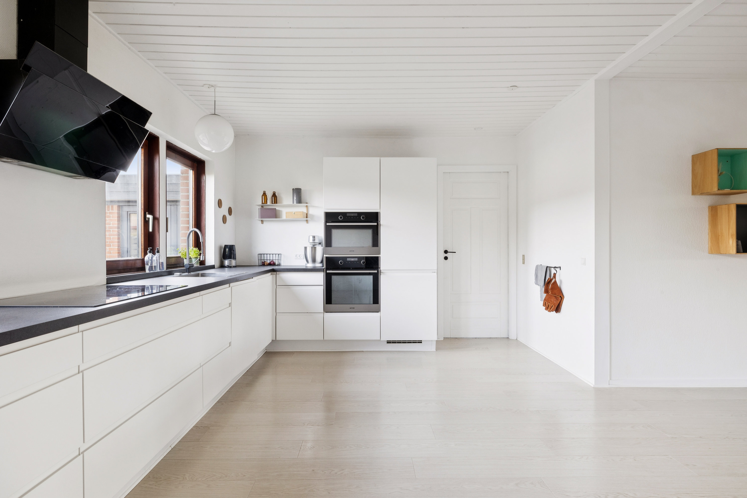 Fremhævet køkken billede i fuldskærmstilstand. Billede af Fjordparken 66, 9500 Hobro