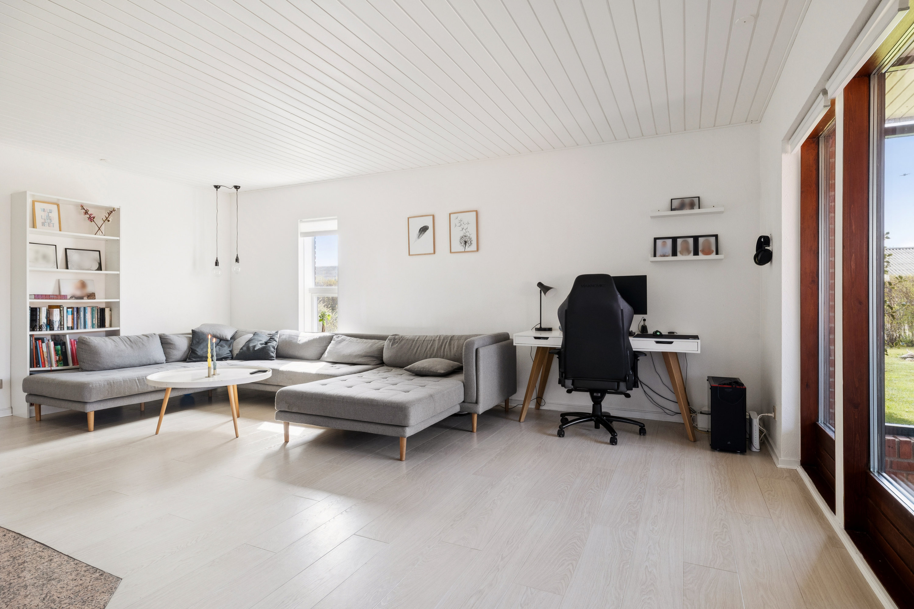 Fremhævet stue billede i fuldskærmstilstand. Billede af Fjordparken 66, 9500 Hobro