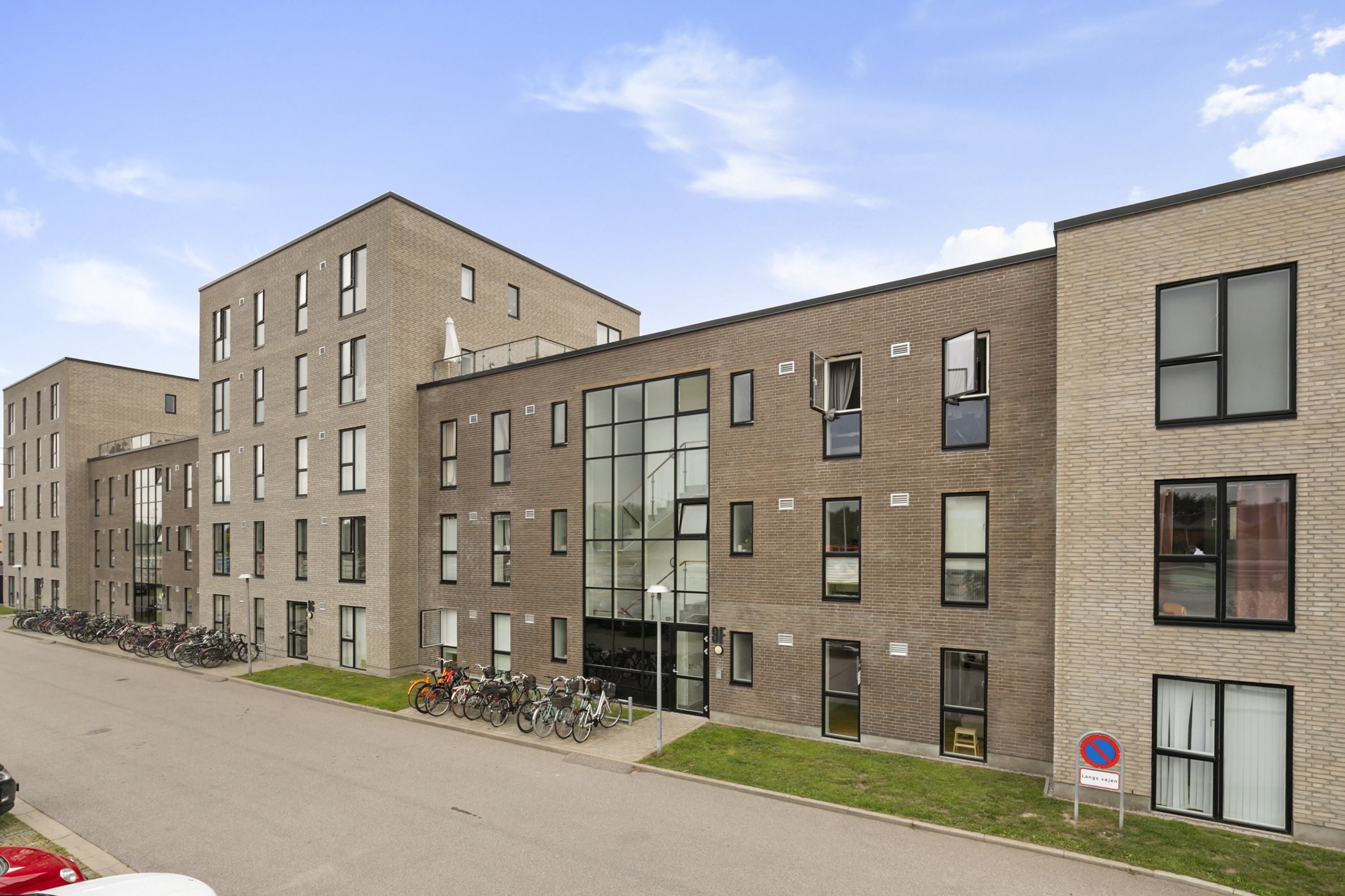 Fremhævet ejendommen billede i fuldskærmstilstand. Billede af Forchhammersvej 9F, st.. th., 9000 Aalborg