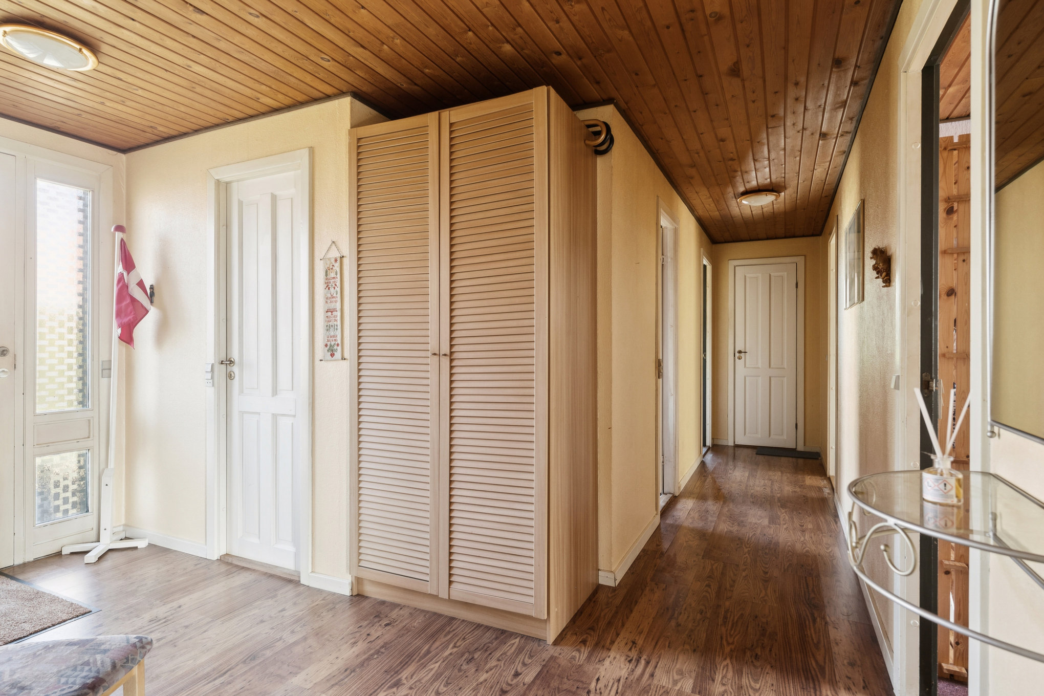 Fremhævet gang billede i fuldskærmstilstand. Billede af Holger Danskes Vej 16, 8960 Randers SØ