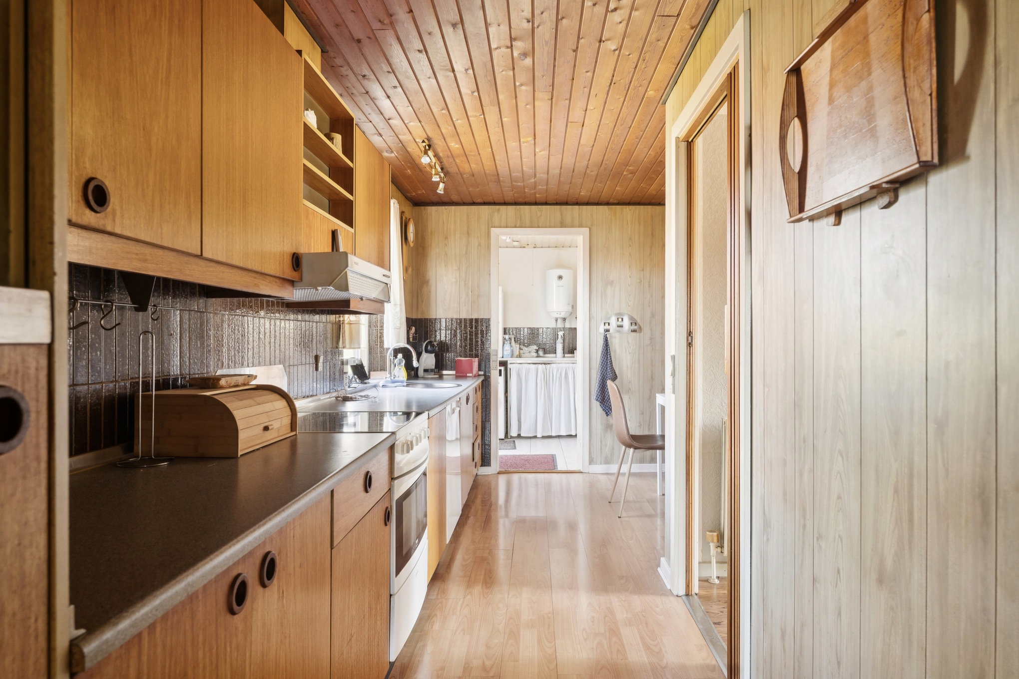 Fremhævet køkken billede i fuldskærmstilstand. Billede af Holger Danskes Vej 16, 8960 Randers SØ