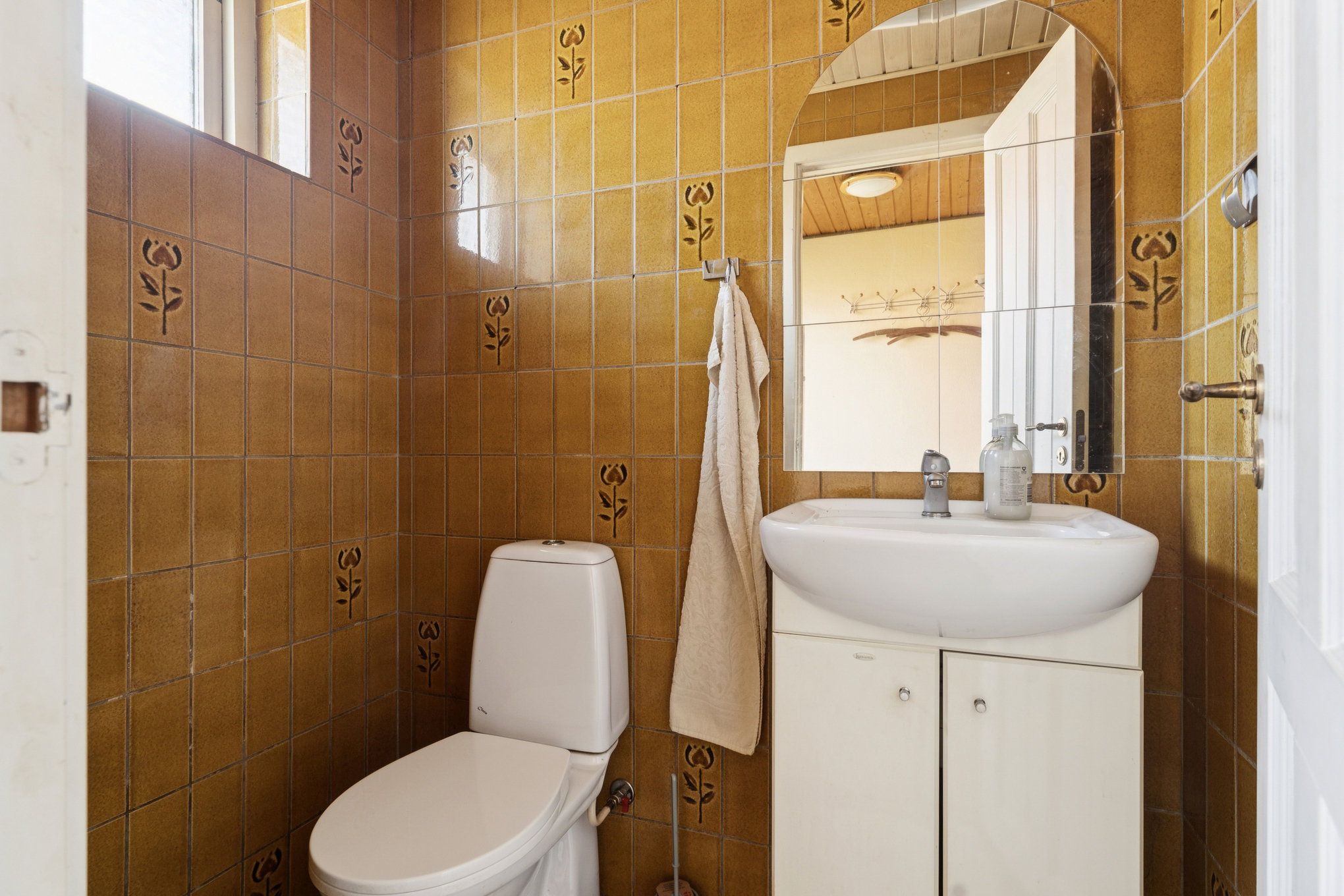 Fremhævet badeværelse billede i fuldskærmstilstand. Billede af Holger Danskes Vej 16, 8960 Randers SØ