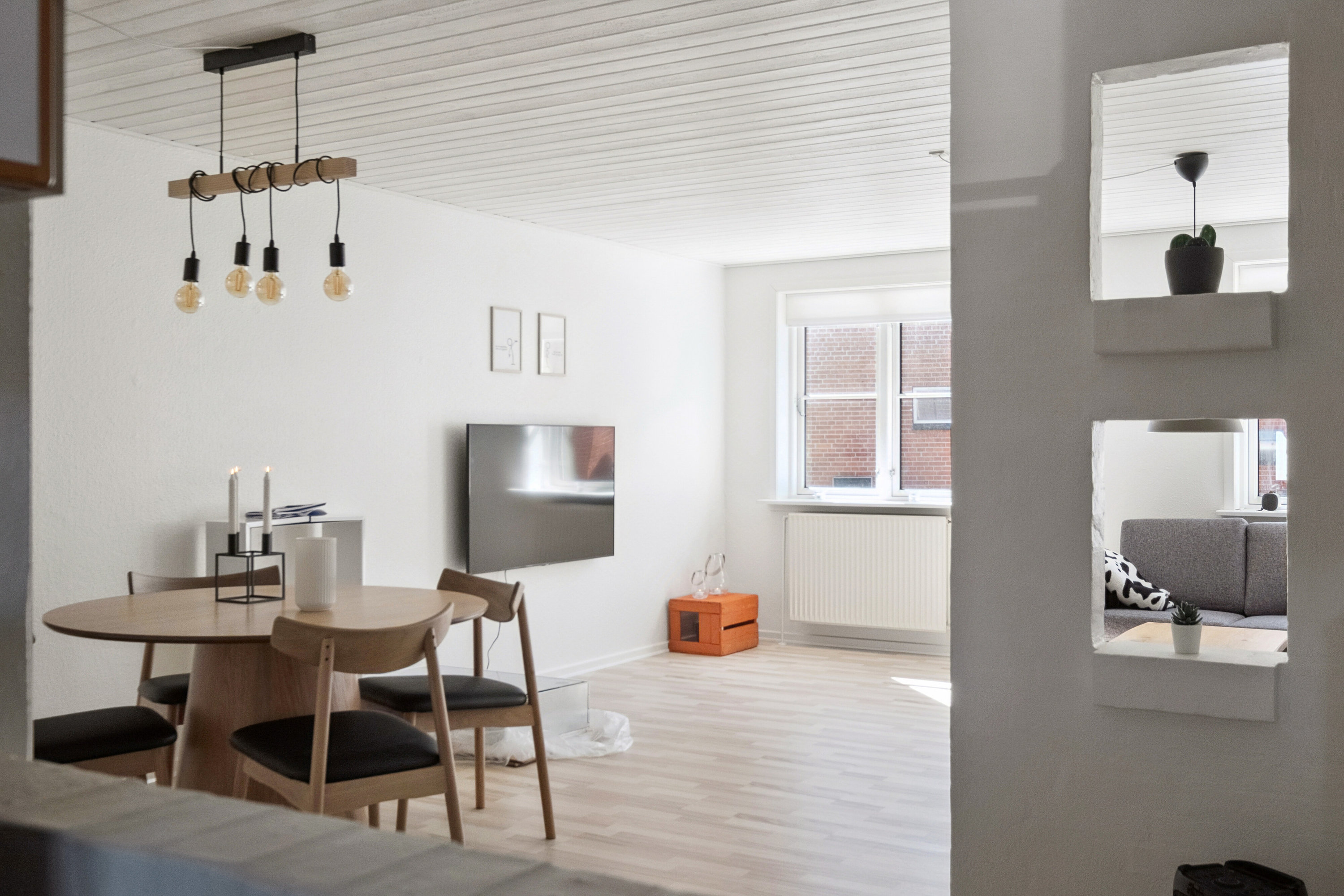 Fremhævet spisestue billede i fuldskærmstilstand. Billede af Dronningensgade 25D, 9800 Hjørring