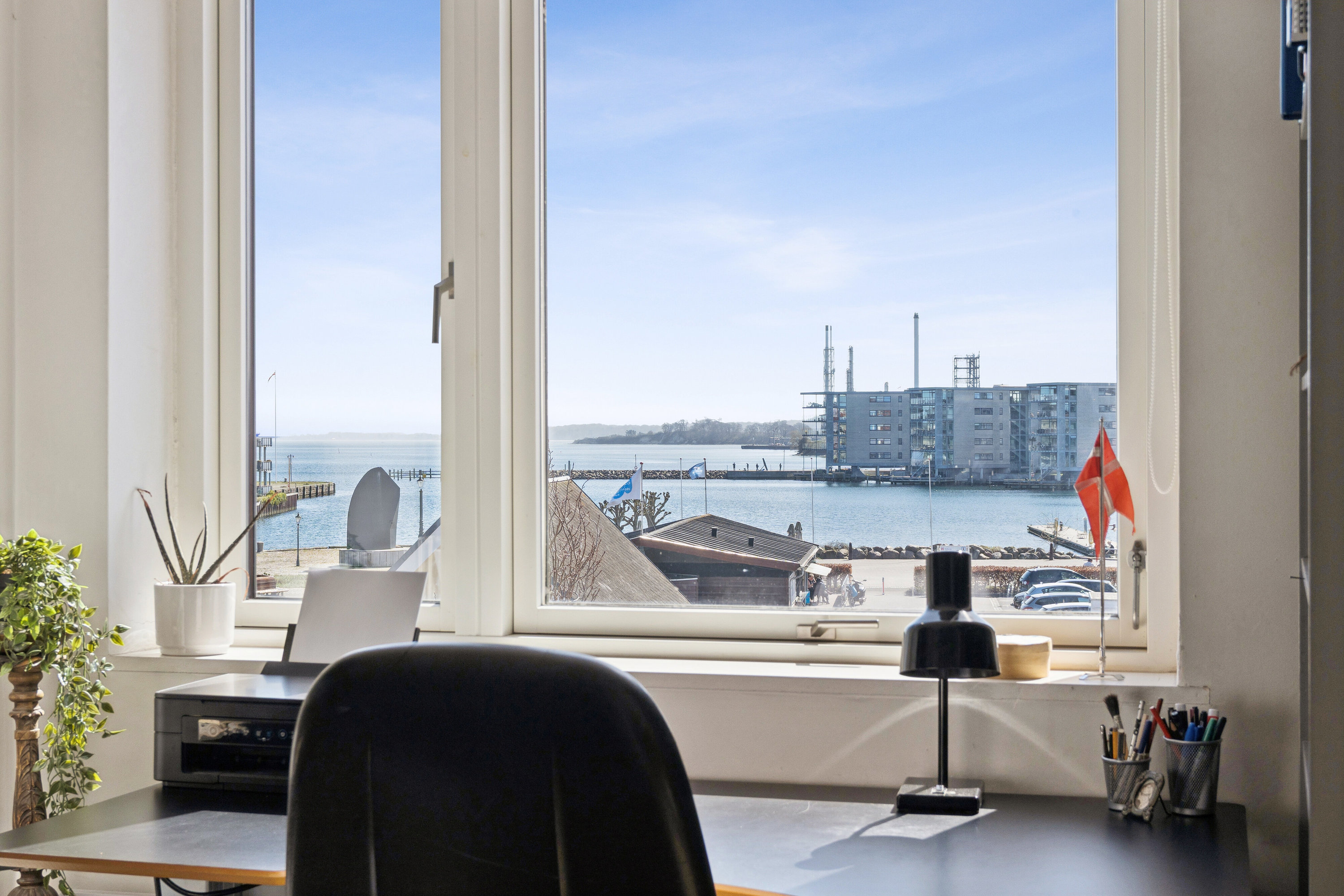 Fremhævet indendørs billede i fuldskærmstilstand. Billede af Dronningensvej 2, 2. 2., 5800 Nyborg