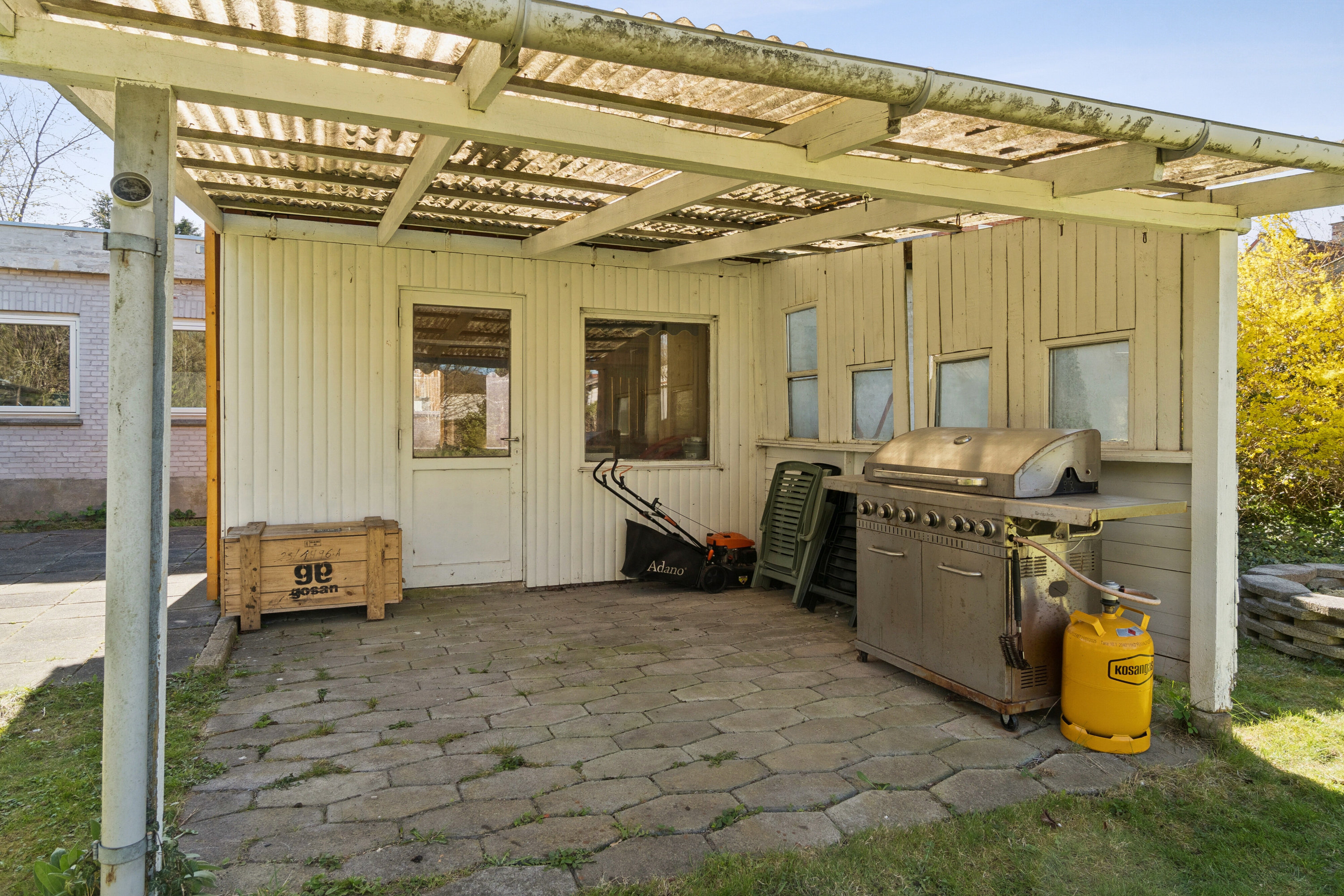 Fremhævet overdækket terrasse billede i fuldskærmstilstand. Billede af Bregentvedvej 47, 4690 Haslev