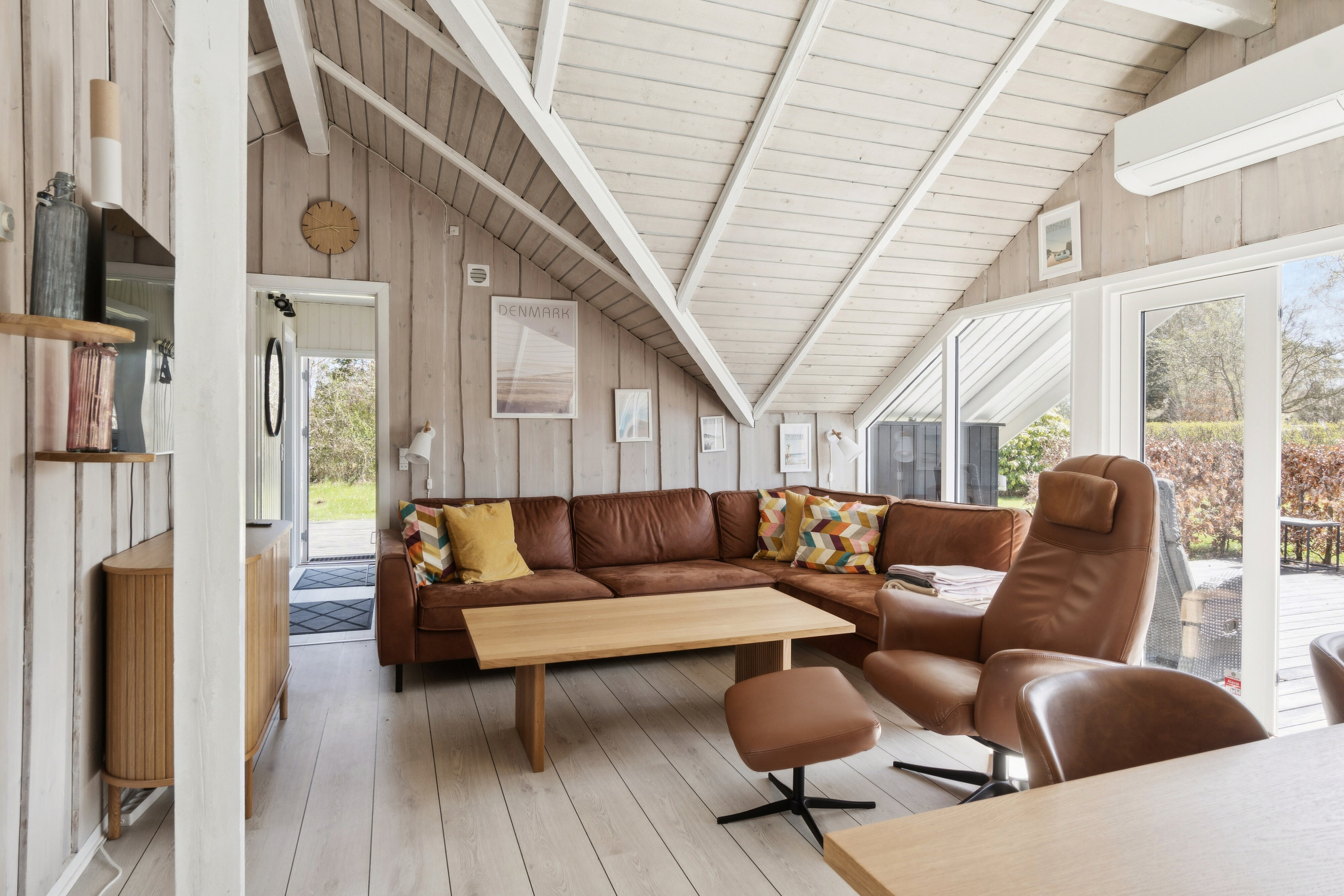 Fremhævet stue billede i fuldskærmstilstand. Billede af Pilemosevej 13, Kaldred, 4593 Eskebjerg