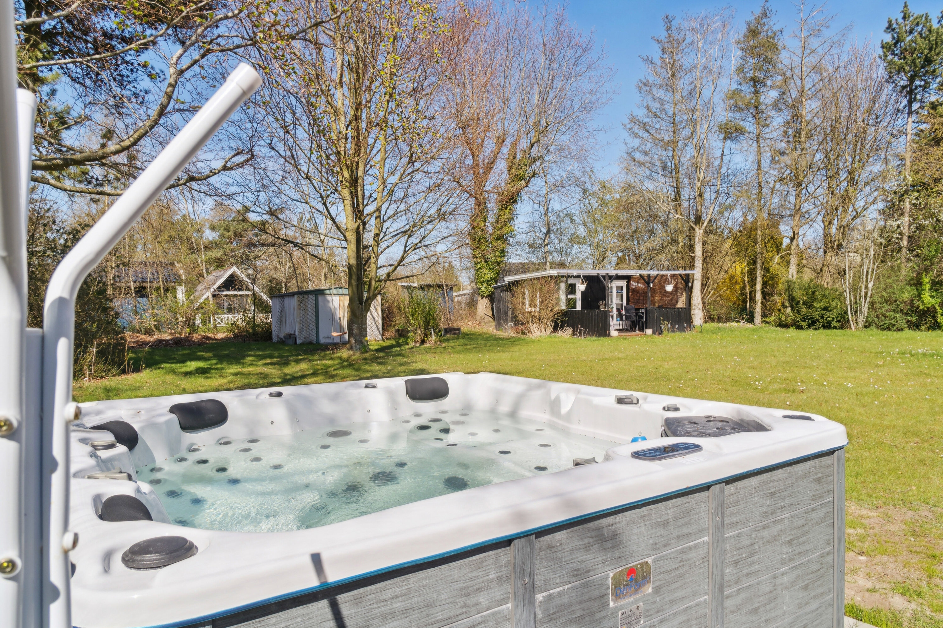 Fremhævet udendørs billede i fuldskærmstilstand. Billede af Pilemosevej 13, Kaldred, 4593 Eskebjerg