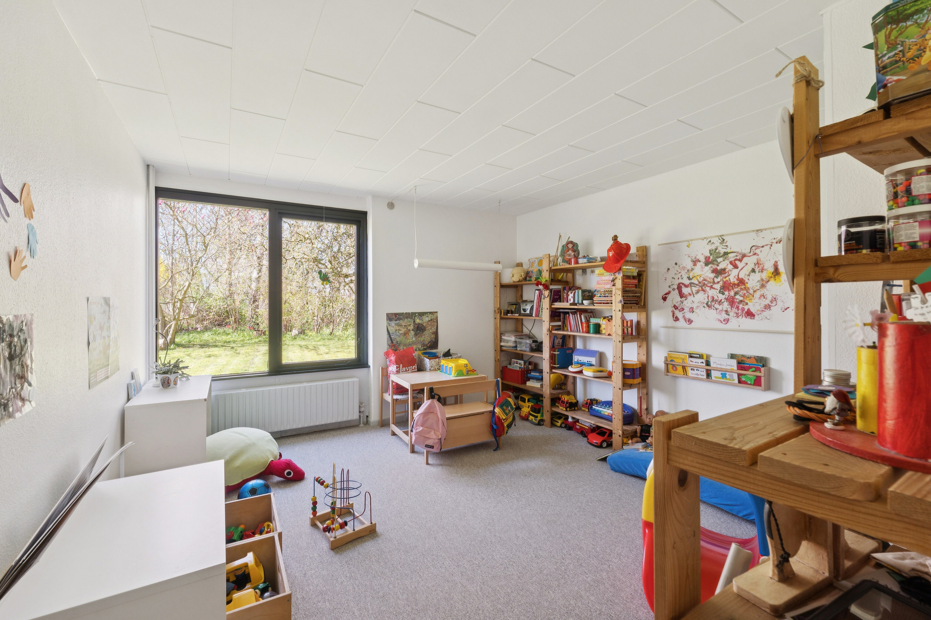Fremhævet børneværelse billede i fuldskærmstilstand. Billede af Møllegårdsvej 2, Osted, 4320 Lejre