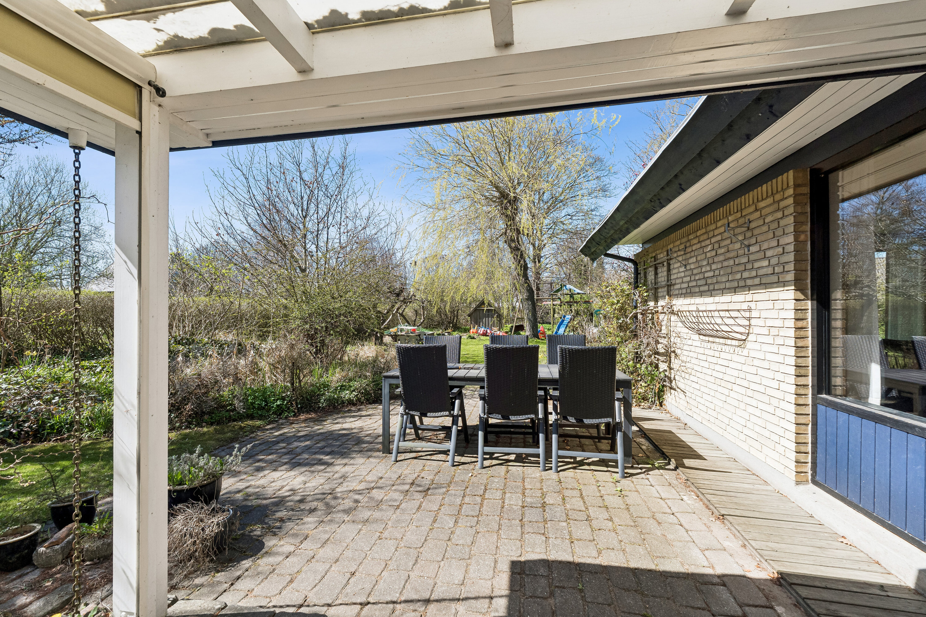 Fremhævet set fra haven billede i fuldskærmstilstand. Billede af Møllegårdsvej 2, Osted, 4320 Lejre