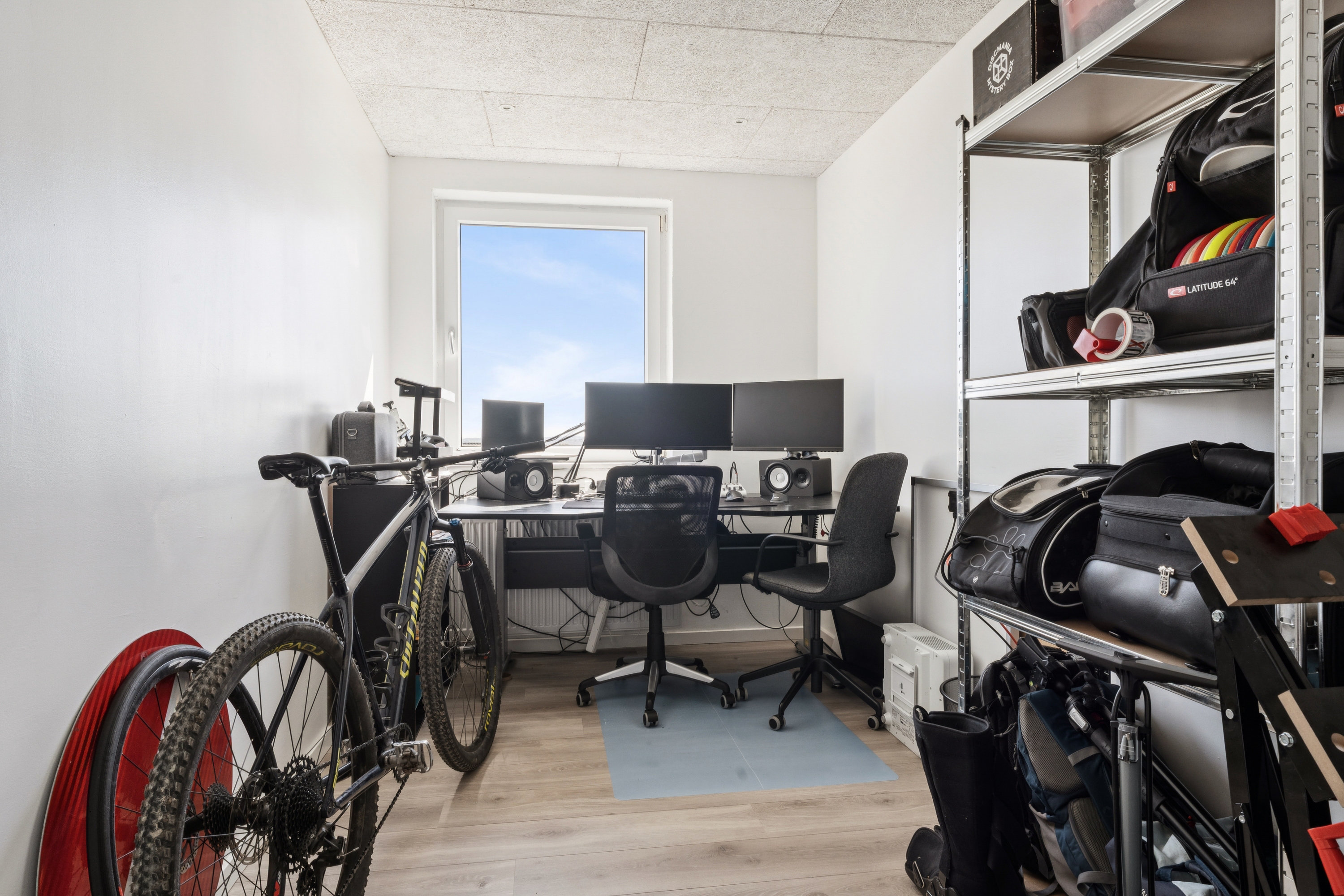 Fremhævet andet billede i fuldskærmstilstand. Billede af Blomstermarken 107, 1. tv., 9000 Aalborg