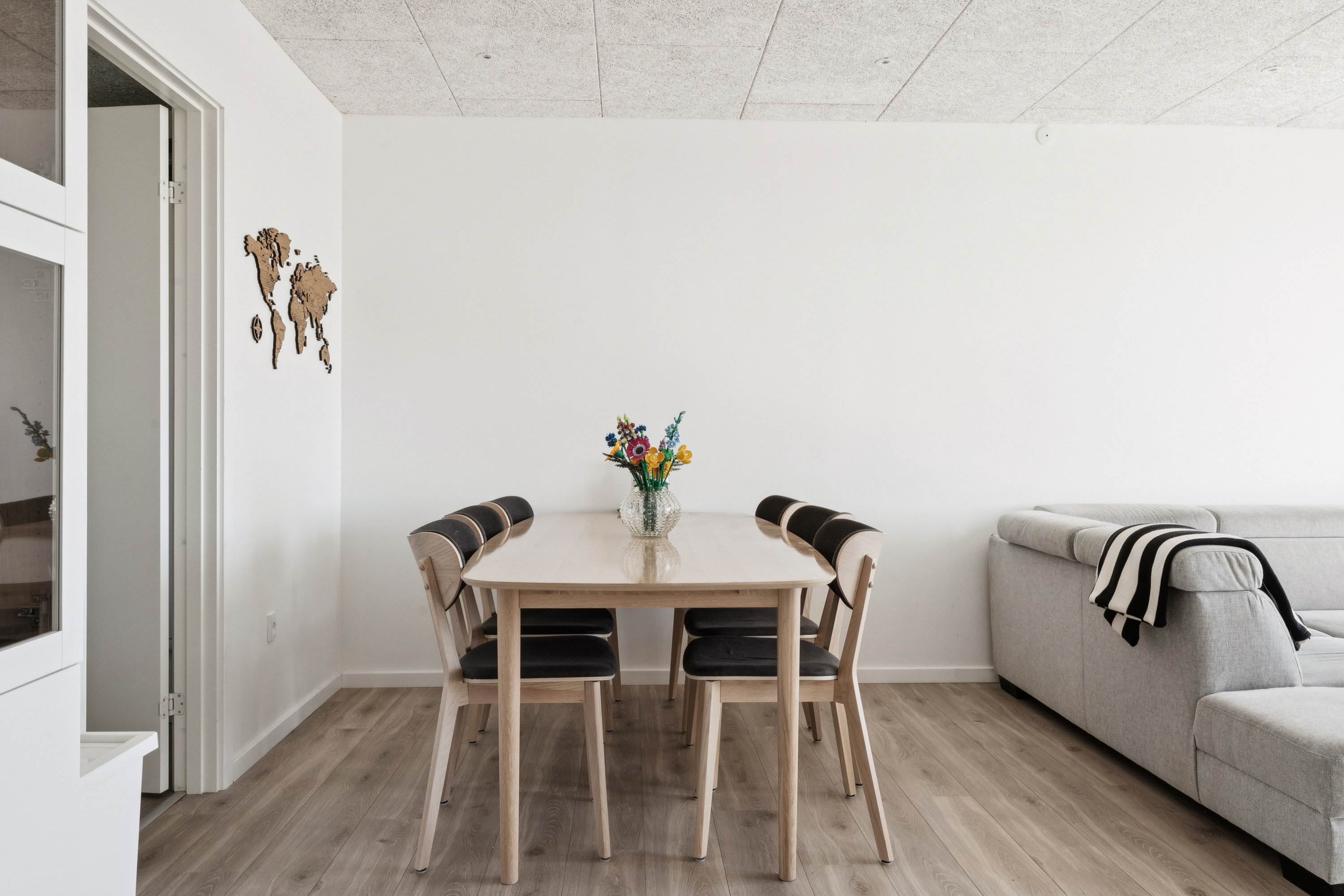 Fremhævet værelse billede i fuldskærmstilstand. Billede af Blomstermarken 107, 1. tv., 9000 Aalborg