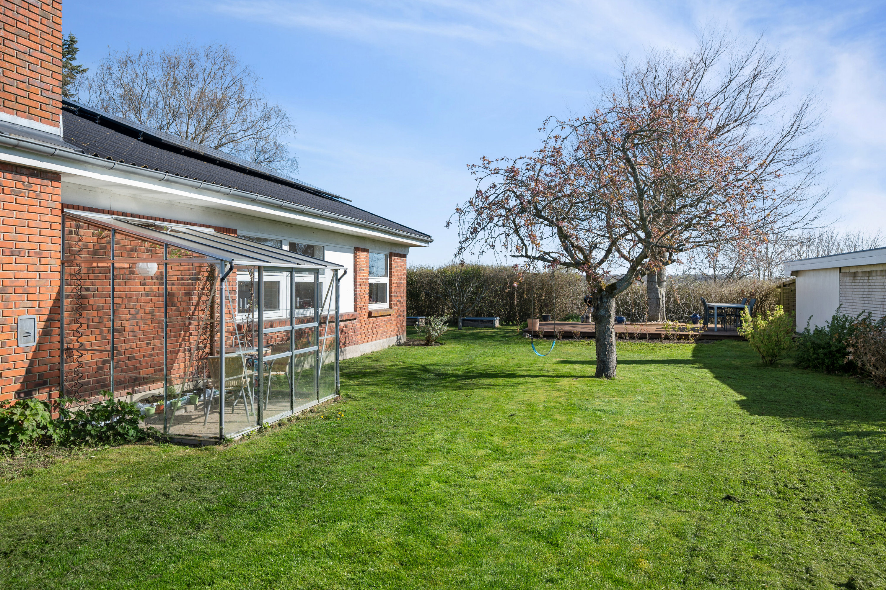 Fremhævet andet billede i fuldskærmstilstand. Billede af Tinningvej 25, Foldby, 8382 Hinnerup